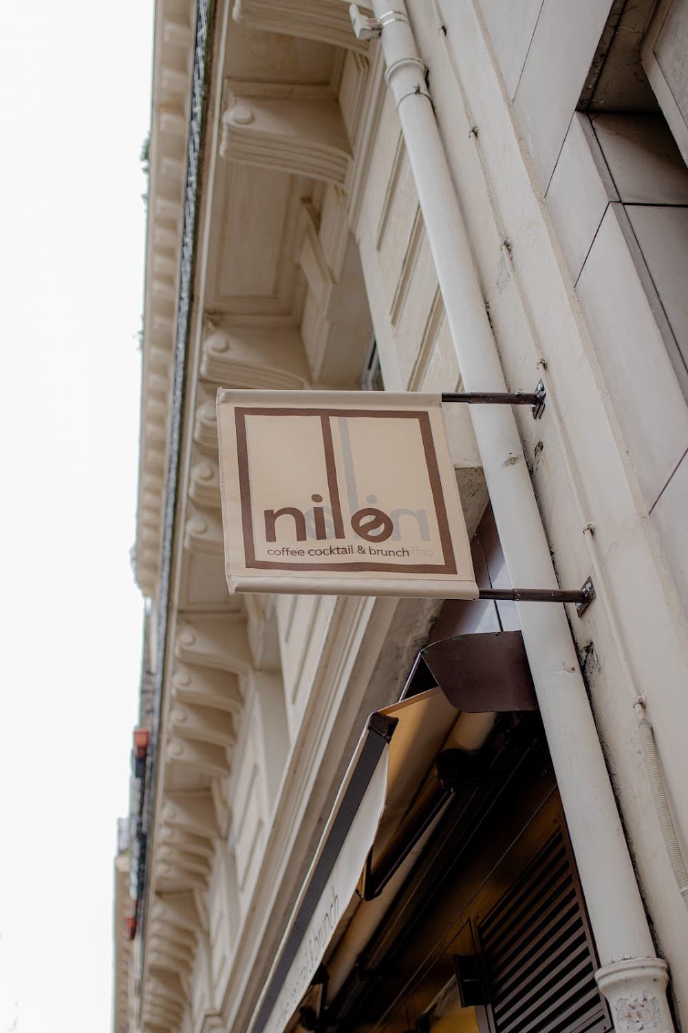 Nilo Coffee & Brunch — specialty coffee shop in Paris (photo 7)