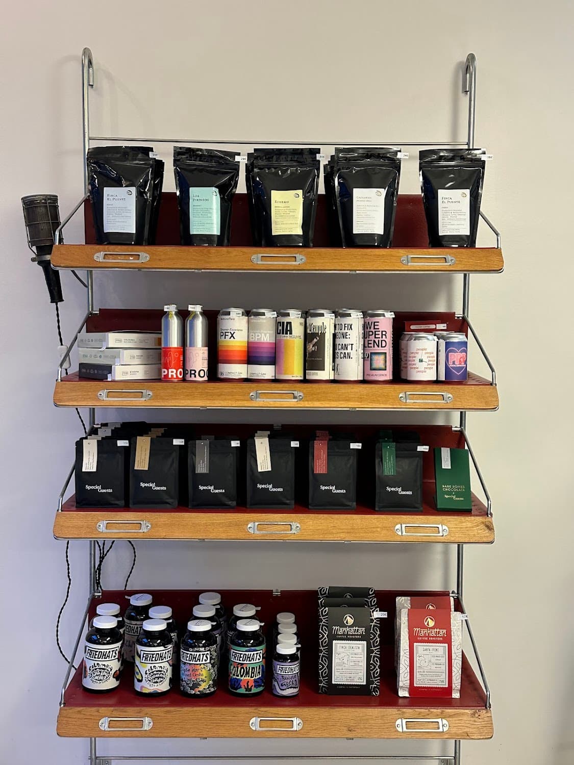 Noeud coffee — specialty coffee shop in Paris (photo 4)