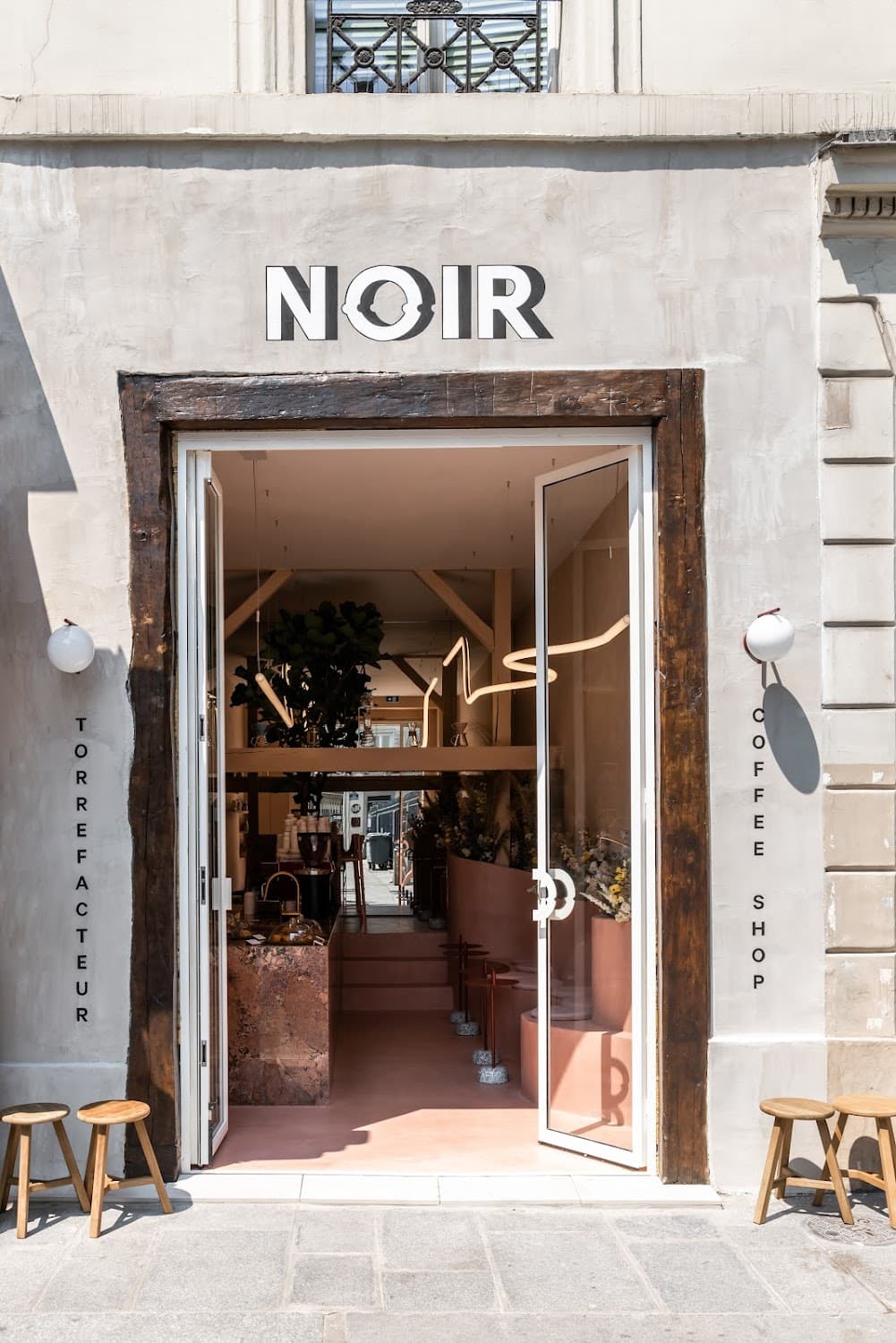 Noir - Coffee Shop & Torréfacteur, specialty coffee shop in Paris