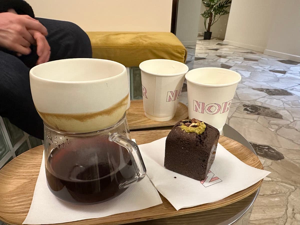 Noir - Coffee Shop & Torréfacteur — specialty coffee shop in Paris (photo 2)