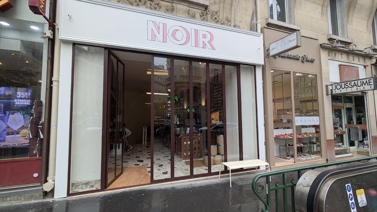 Noir - Coffee Shop & Torréfacteur — specialty coffee shop in Paris (photo 5)