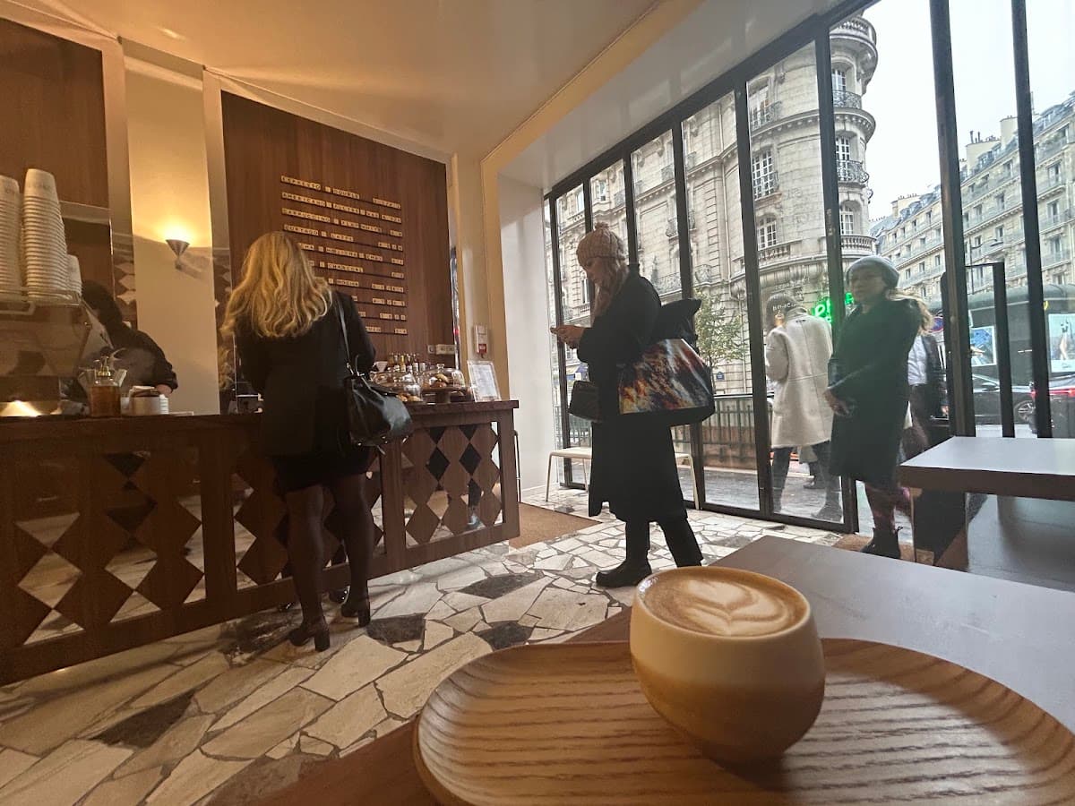 Noir - Coffee Shop & Torréfacteur — specialty coffee shop in Paris (photo 4)