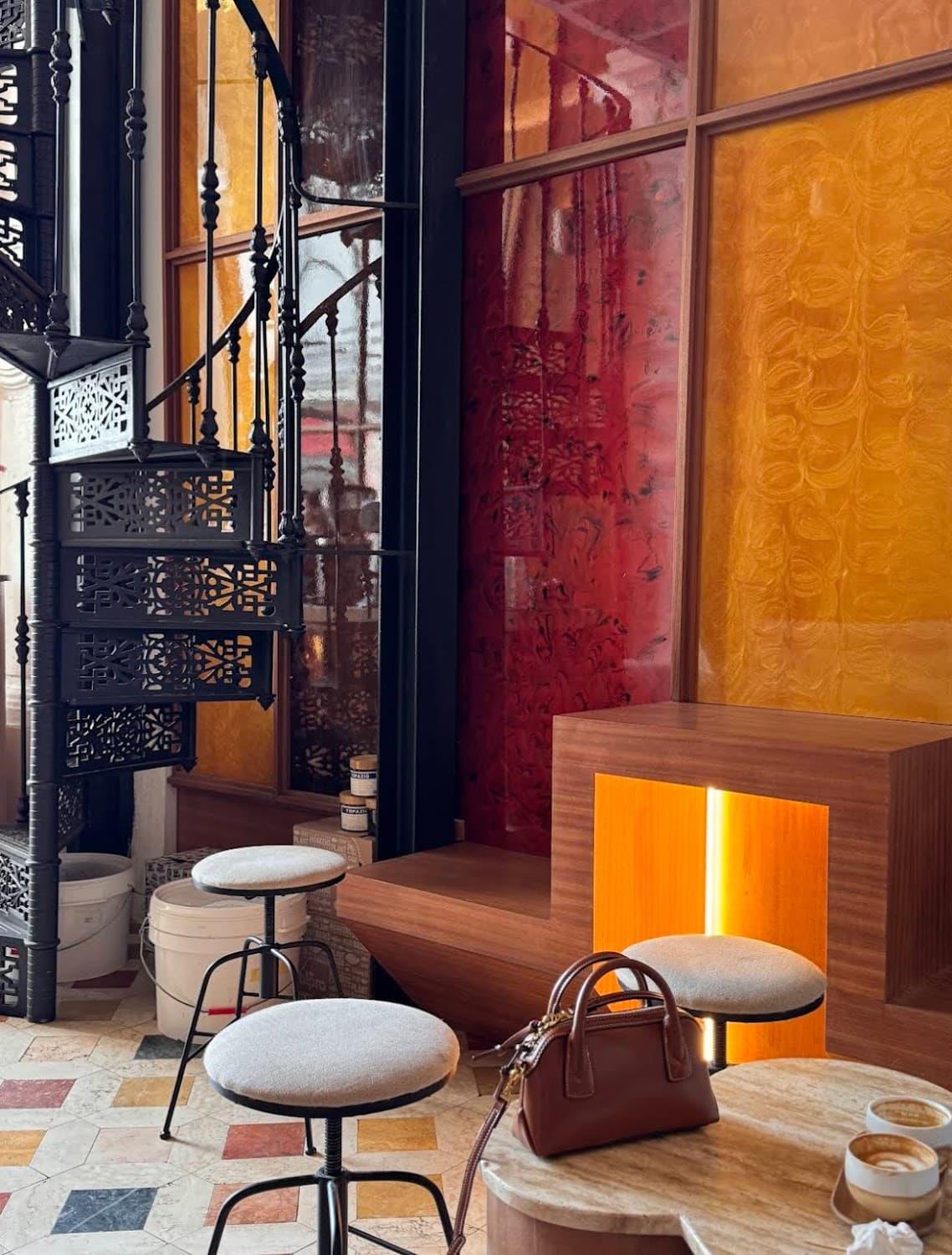 Noir - Rue Richer — specialty coffee shop in Paris (photo 1)