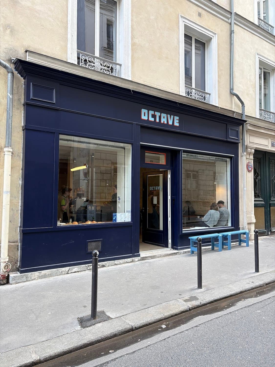 Octave, specialty coffee shop in Paris