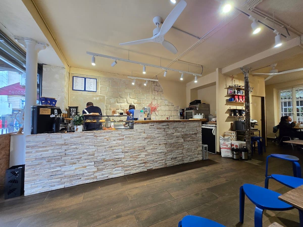 Oh My Cappuccino — specialty coffee shop in Paris (photo 1)