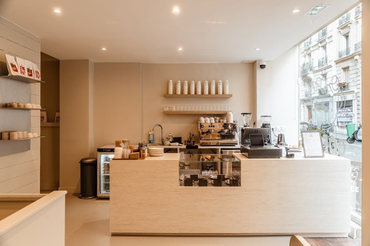 One Sip Coffee — specialty coffee shop in Paris (photo 4)
