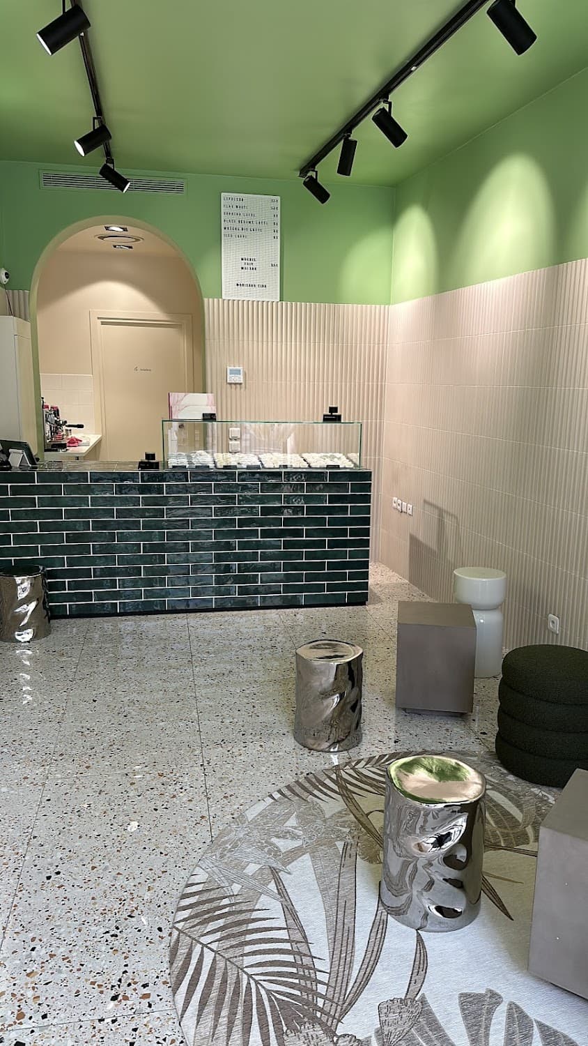 Onisuko - Rue du Vieux Colombier — specialty coffee shop in Paris (photo 7)