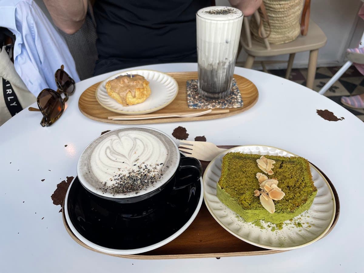 ONOUL — specialty coffee shop in Paris (photo 5)