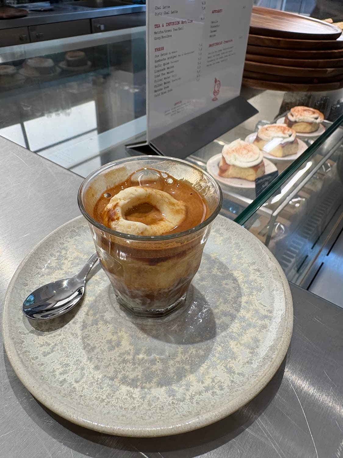 OOOPS - Coffee Shop & Glaces Artisanales — specialty coffee shop in Paris (photo 7)
