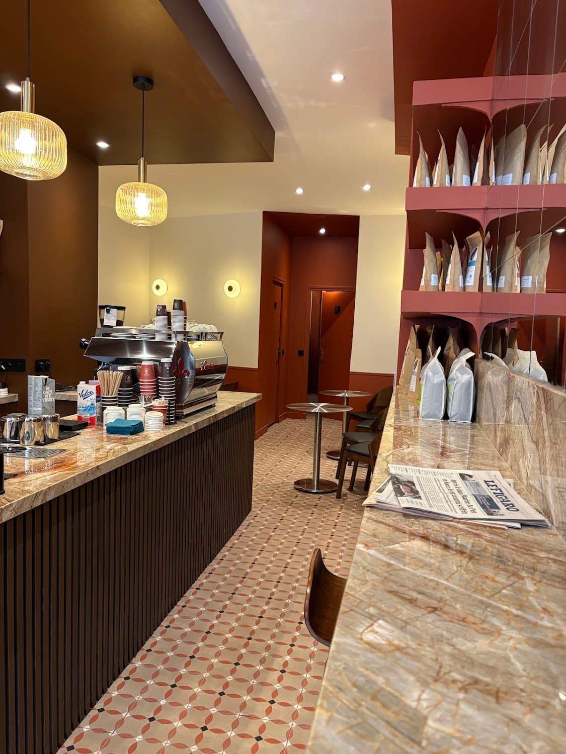 Otium Coffee, specialty coffee shop in Paris (photo 6)