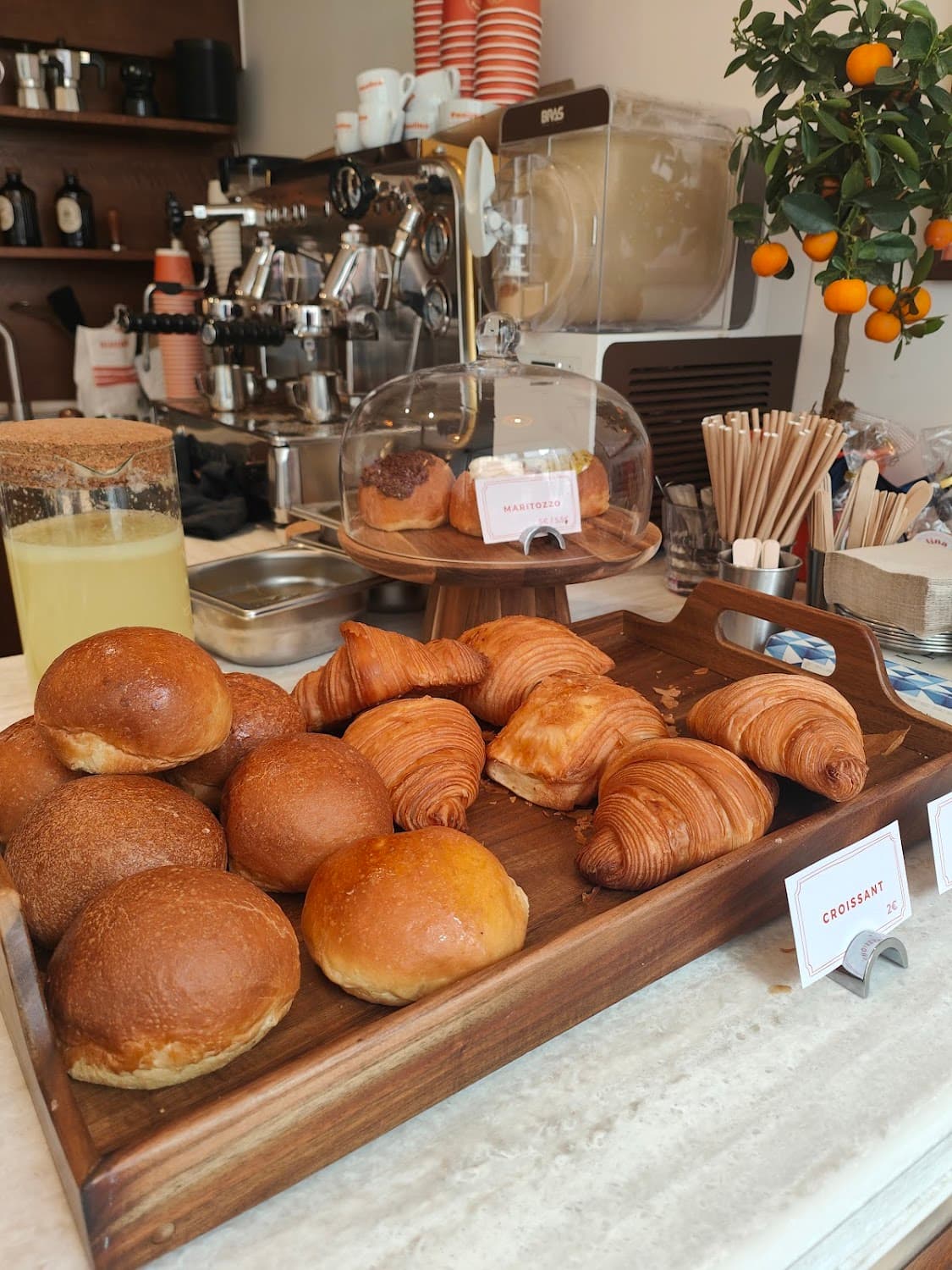 Paolina Caffè - Rue d'Aboukir, specialty coffee shop in Paris (photo 4)