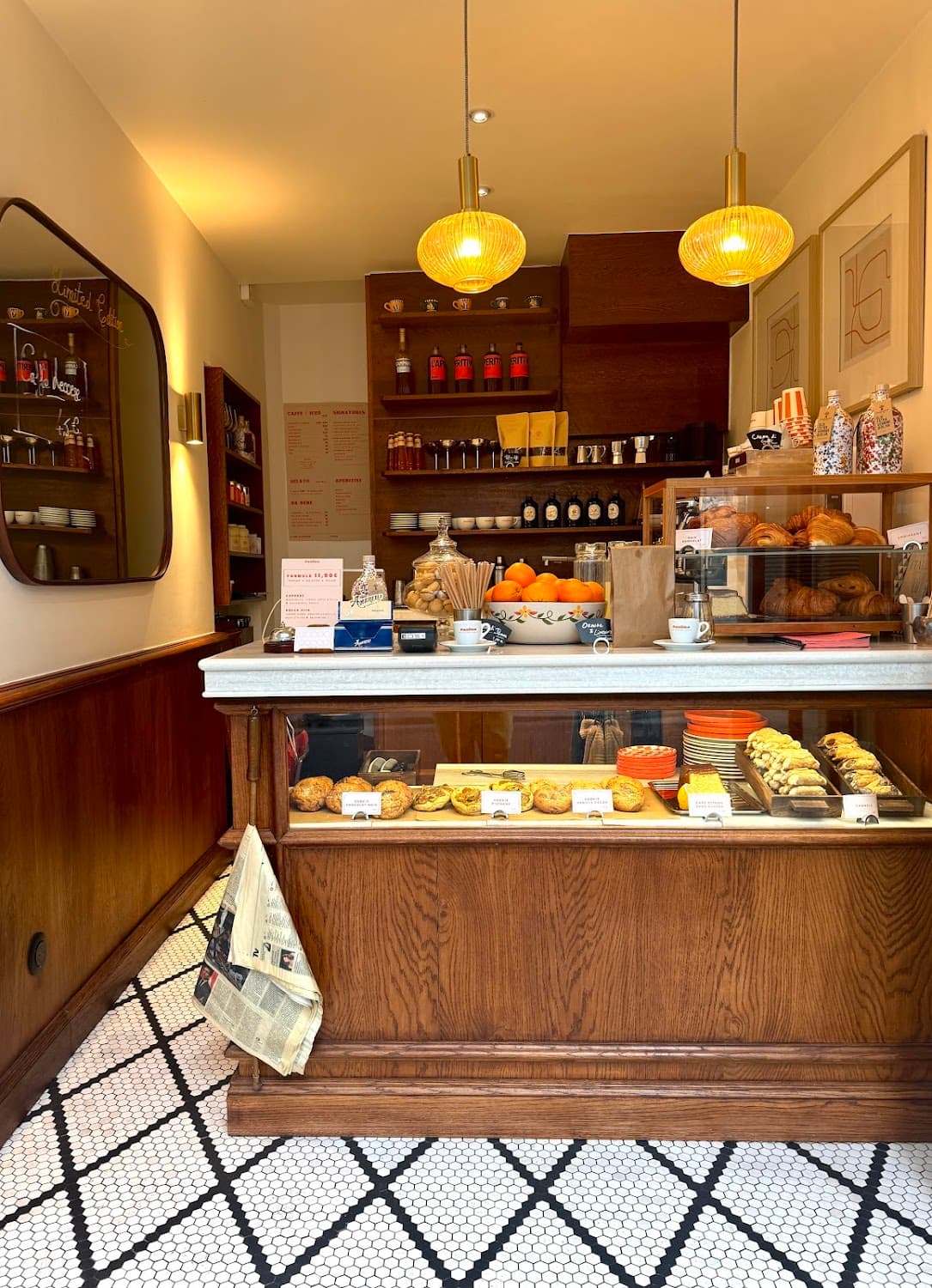 Paolina Caffè — specialty coffee shop in Paris (photo 6)