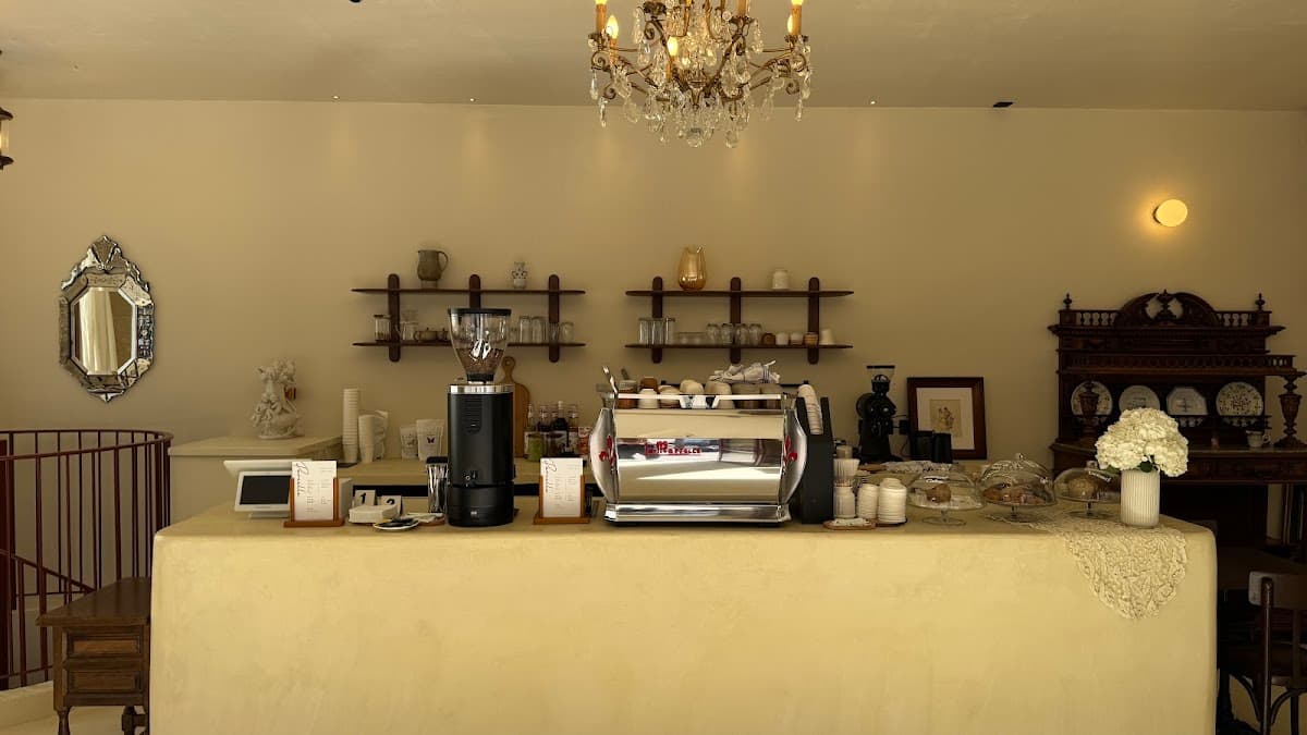 Parcelle Café, specialty coffee shop in Paris