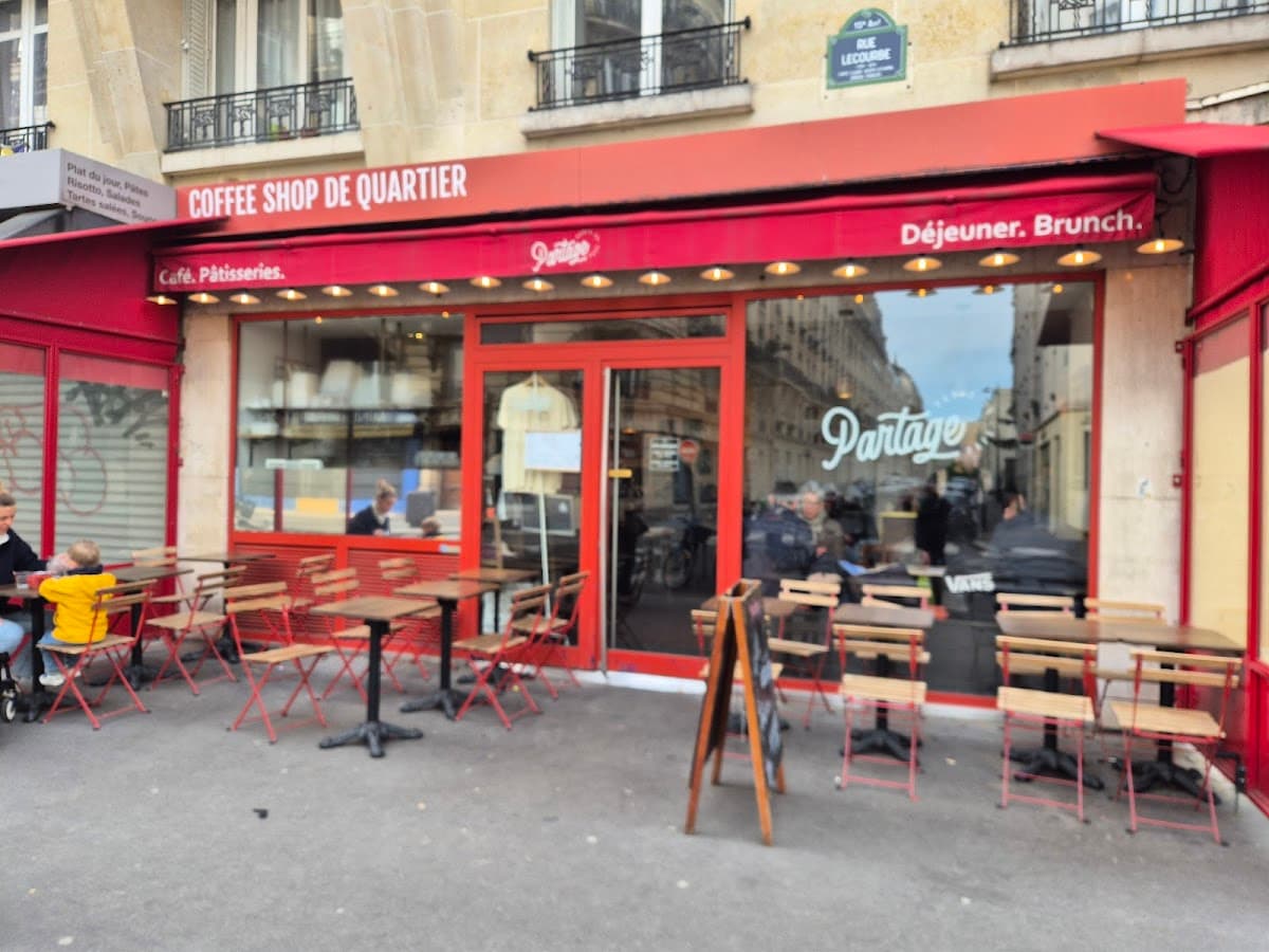 Partage Café — specialty coffee shop in Paris (photo 2)