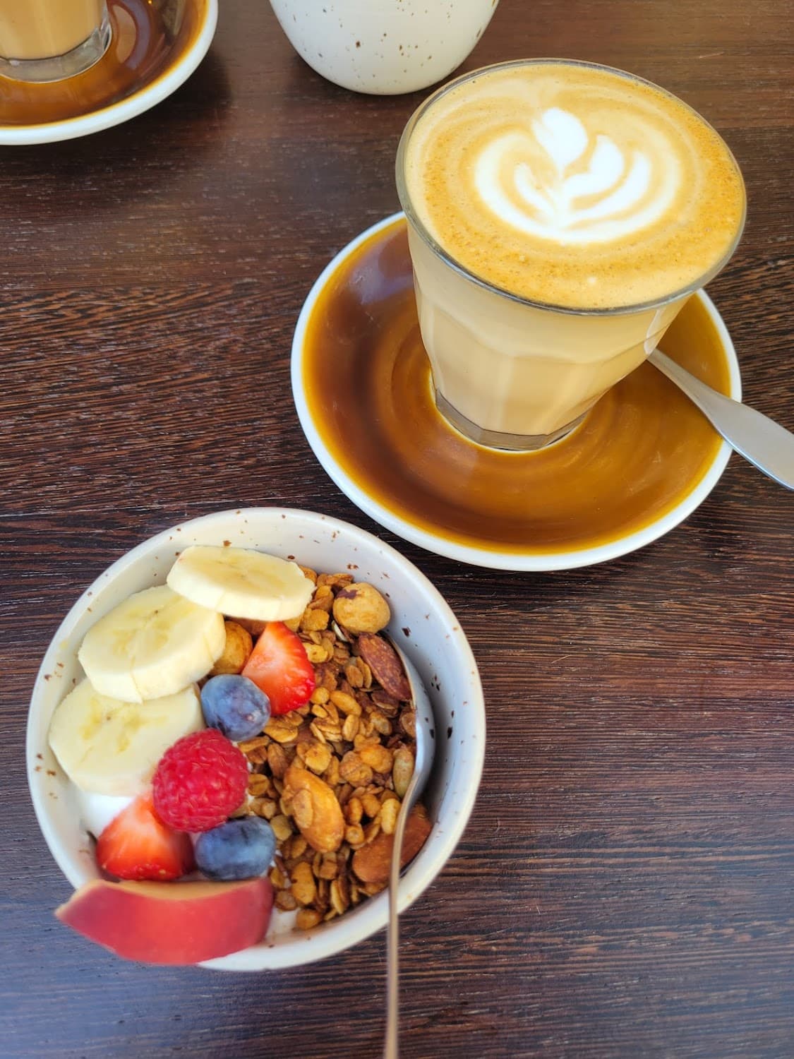 Partage Café — specialty coffee shop in Paris (photo 6)