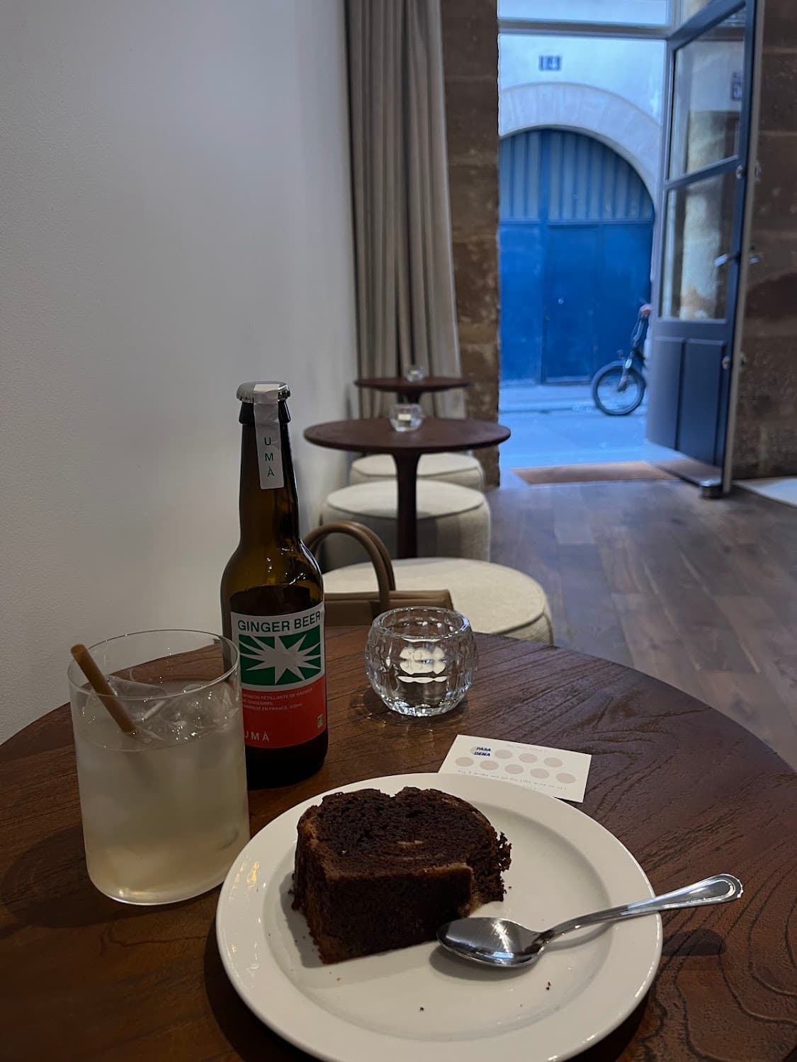 PASA DENA — specialty coffee shop in Paris (photo 5)