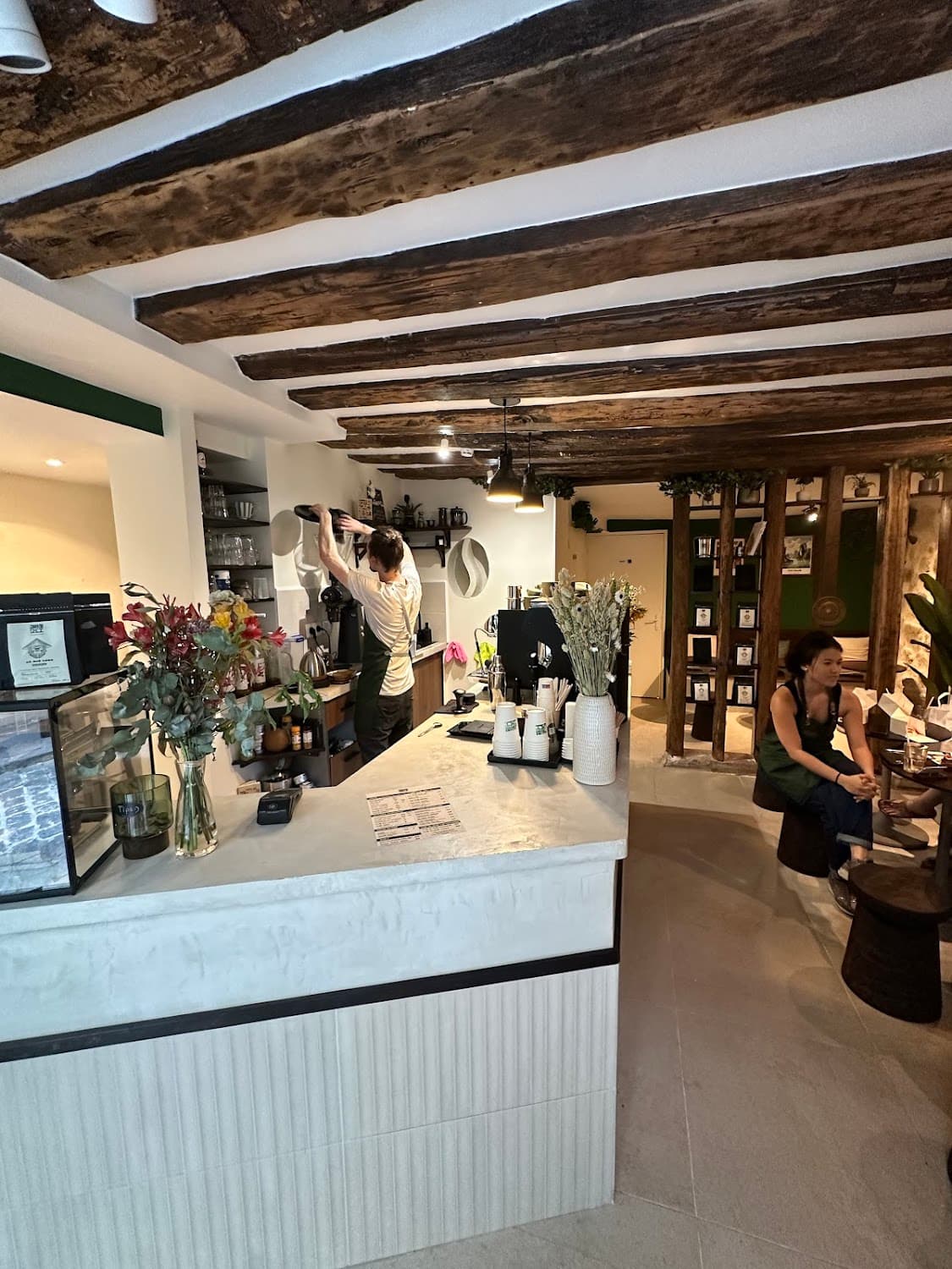 Phin Mi — specialty coffee shop in Paris (photo 4)