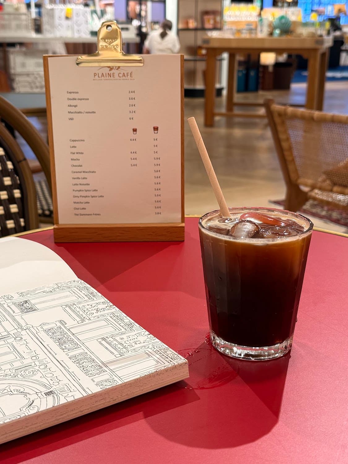 Plaine Café - Printemps, specialty coffee shop in Paris (photo 2)