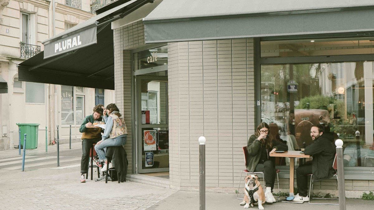 Plural Café — specialty coffee shop in Paris (photo 2)