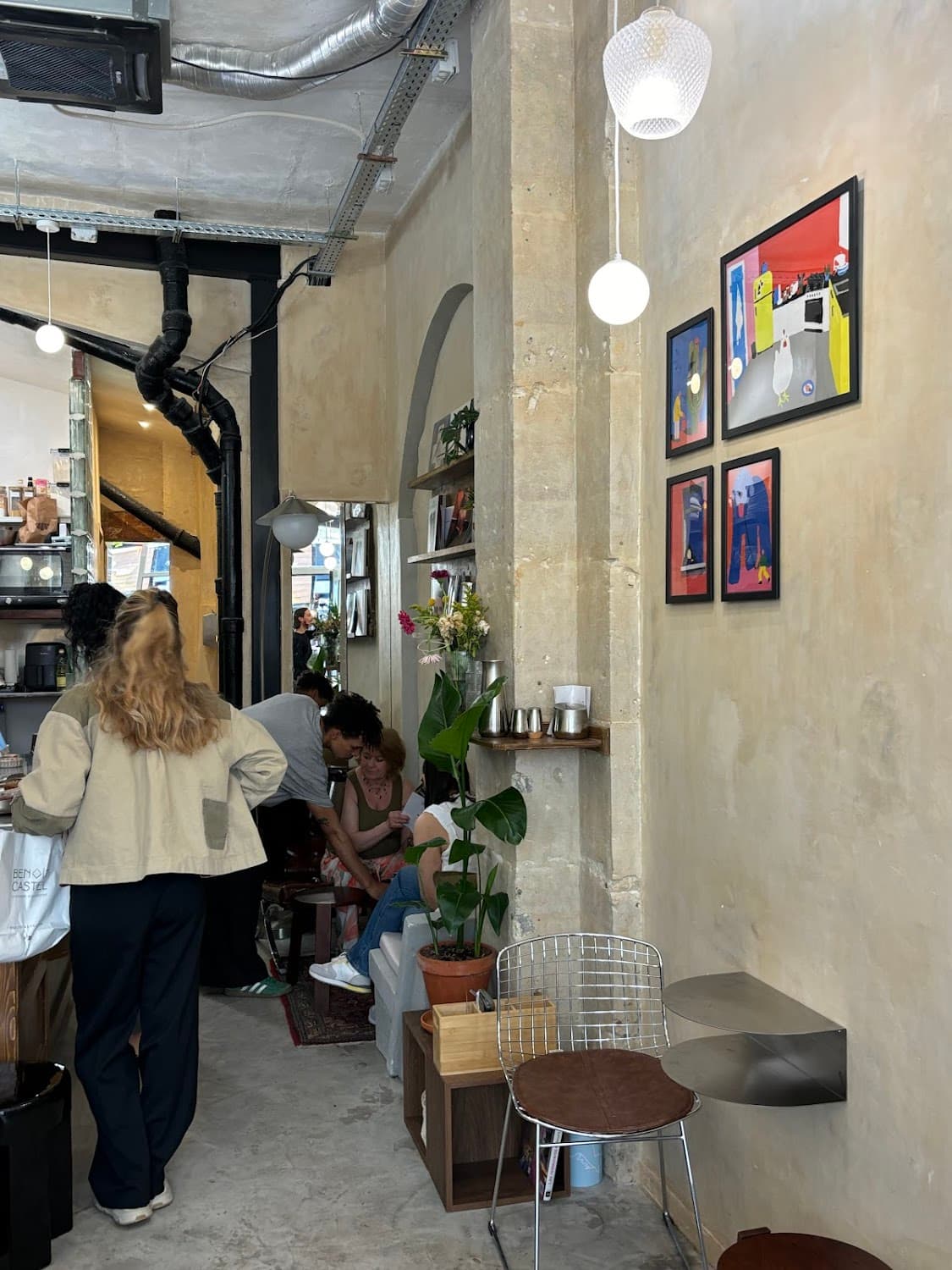 pola — specialty coffee shop in Paris (photo 3)