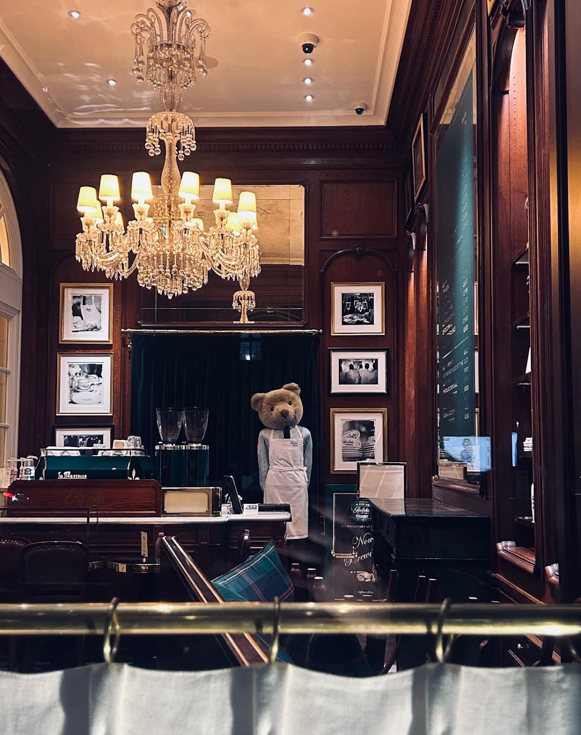 Ralph's Coffee — specialty coffee shop in Paris (photo 6)