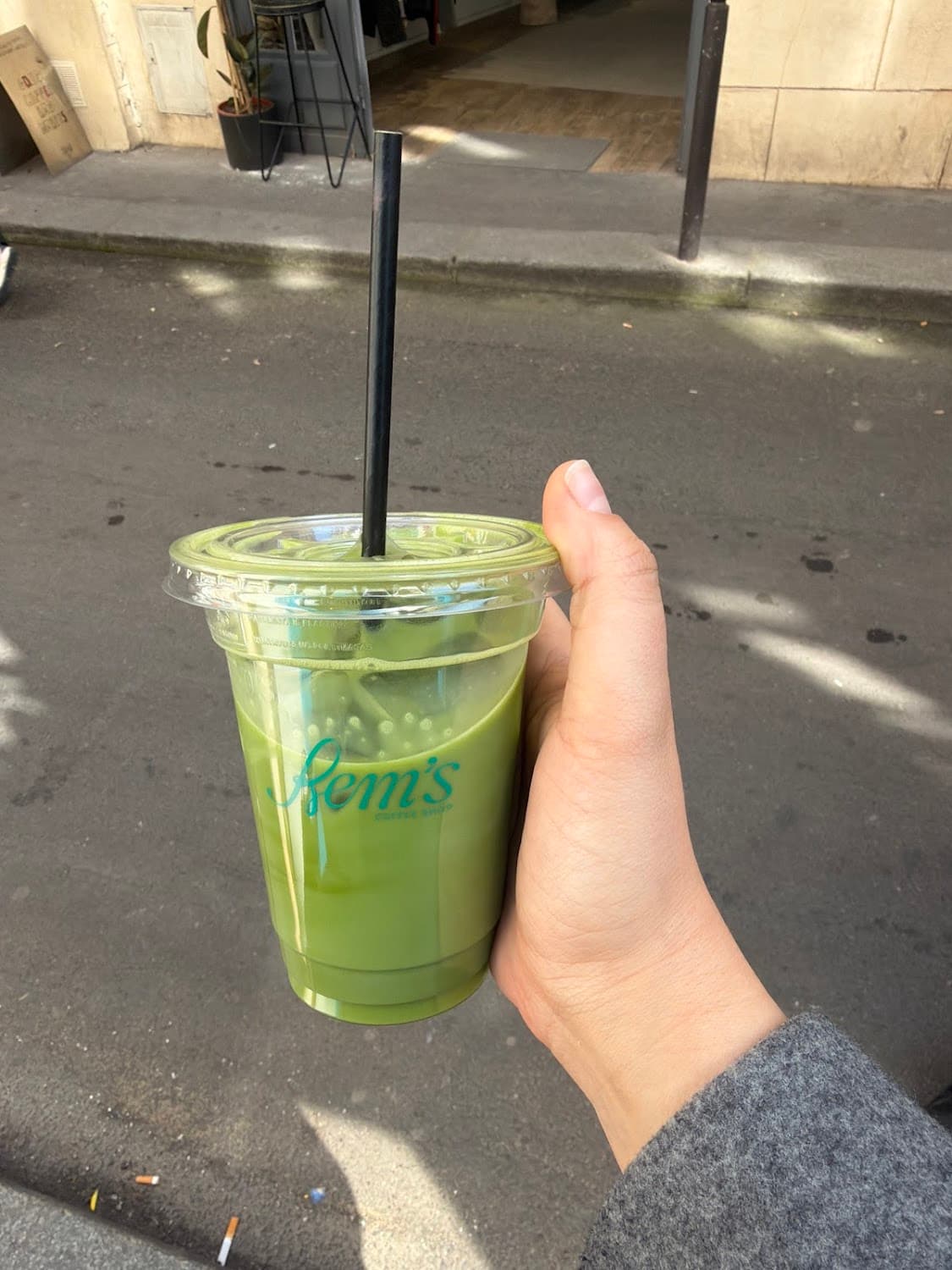 Rem's Coffee Shop Marais — specialty coffee shop in Paris (photo 4)