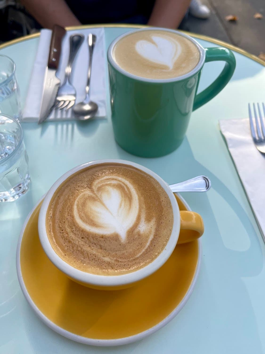 République of Coffee — specialty coffee shop in Paris (photo 5)