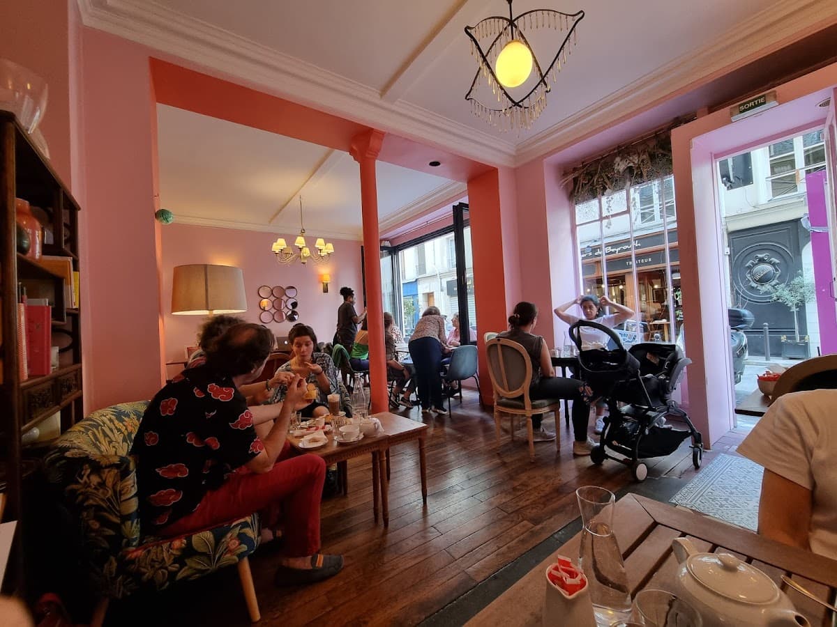Rose Thé — specialty coffee shop in Paris (photo 2)