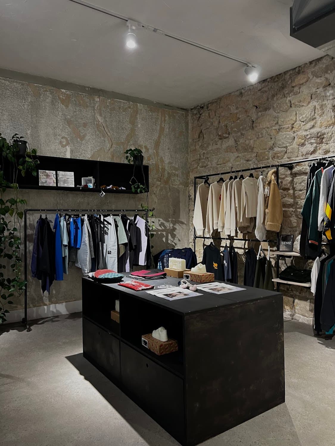 SAFE Concept, specialty coffee shop in Paris (photo 8)