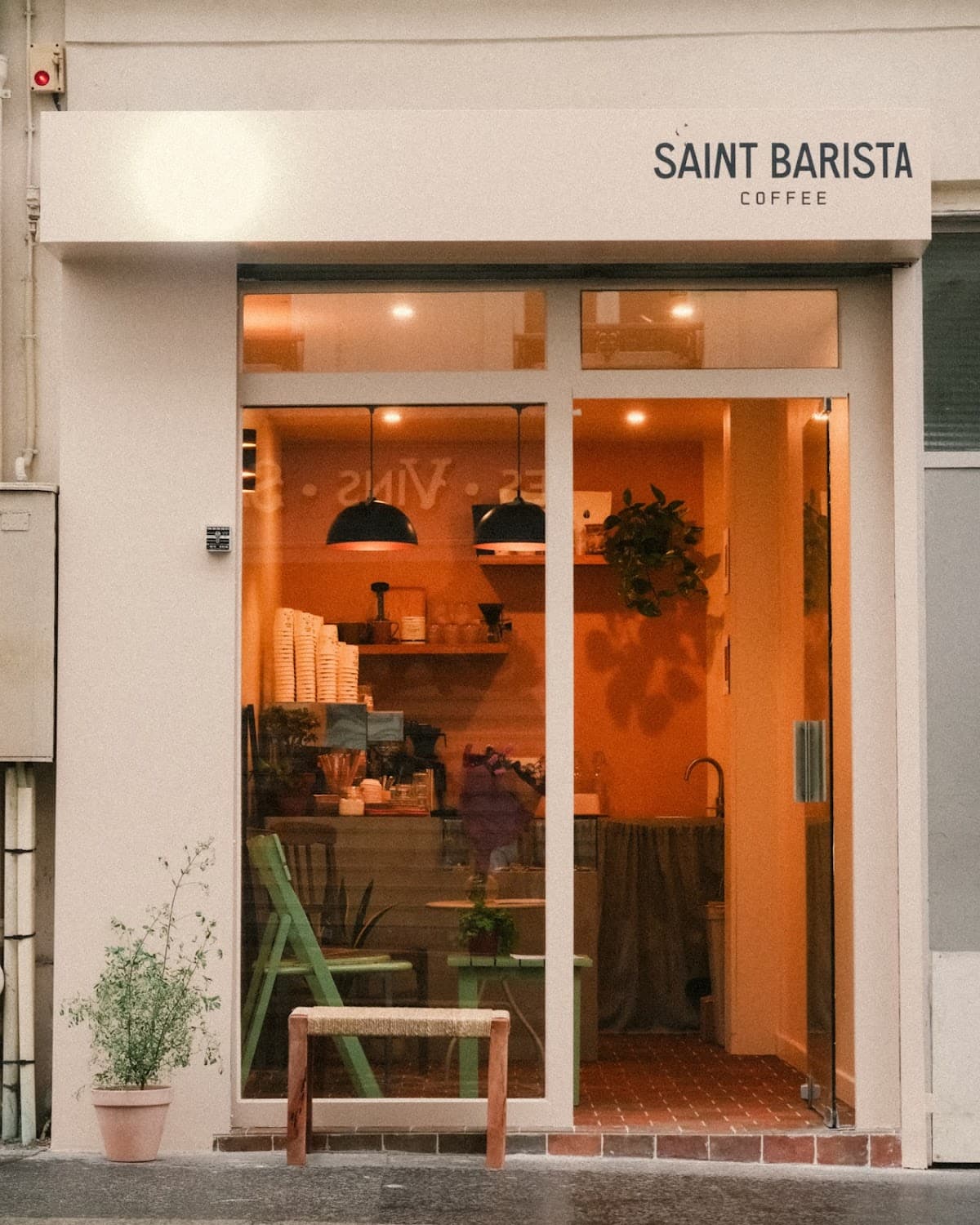 Saint Barista Coffee — specialty coffee shop in Paris (photo 6)
