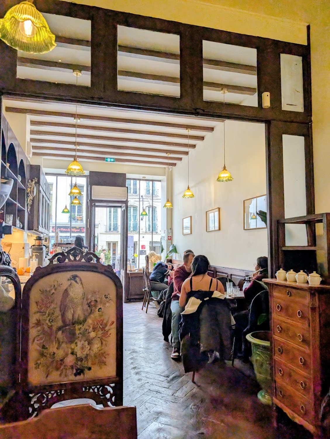 Saint Pearl - Rue St Jacques, specialty coffee shop in Paris