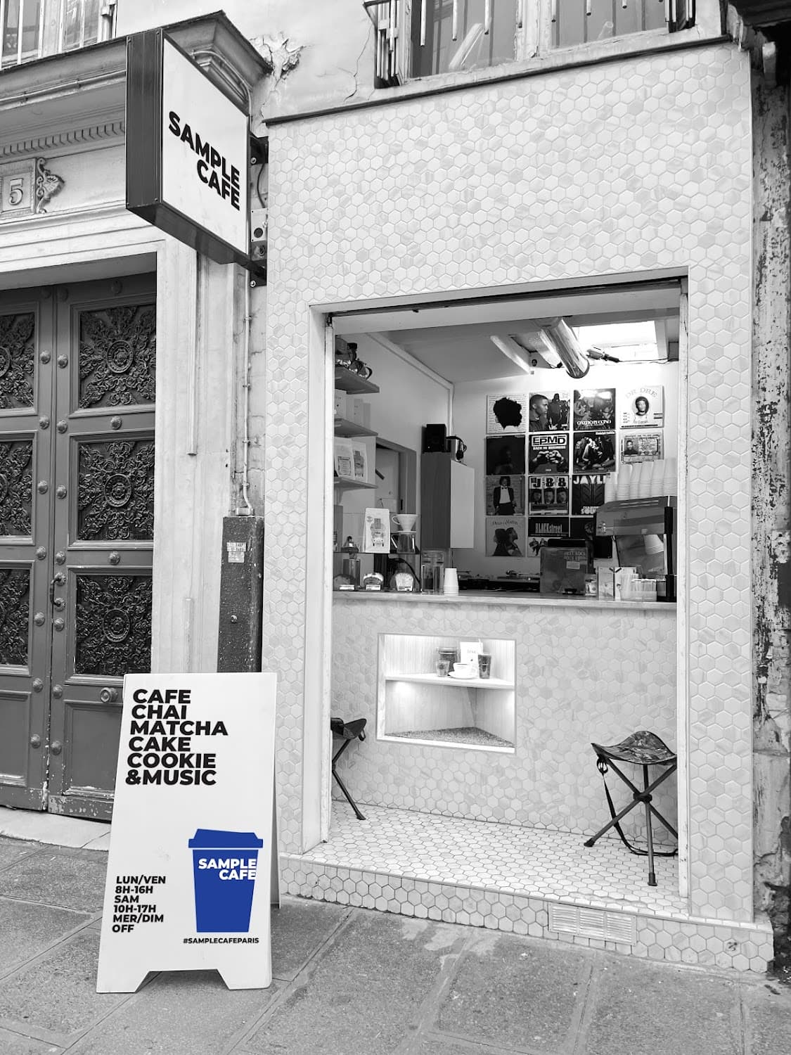 SAMPLE CAFE PARIS