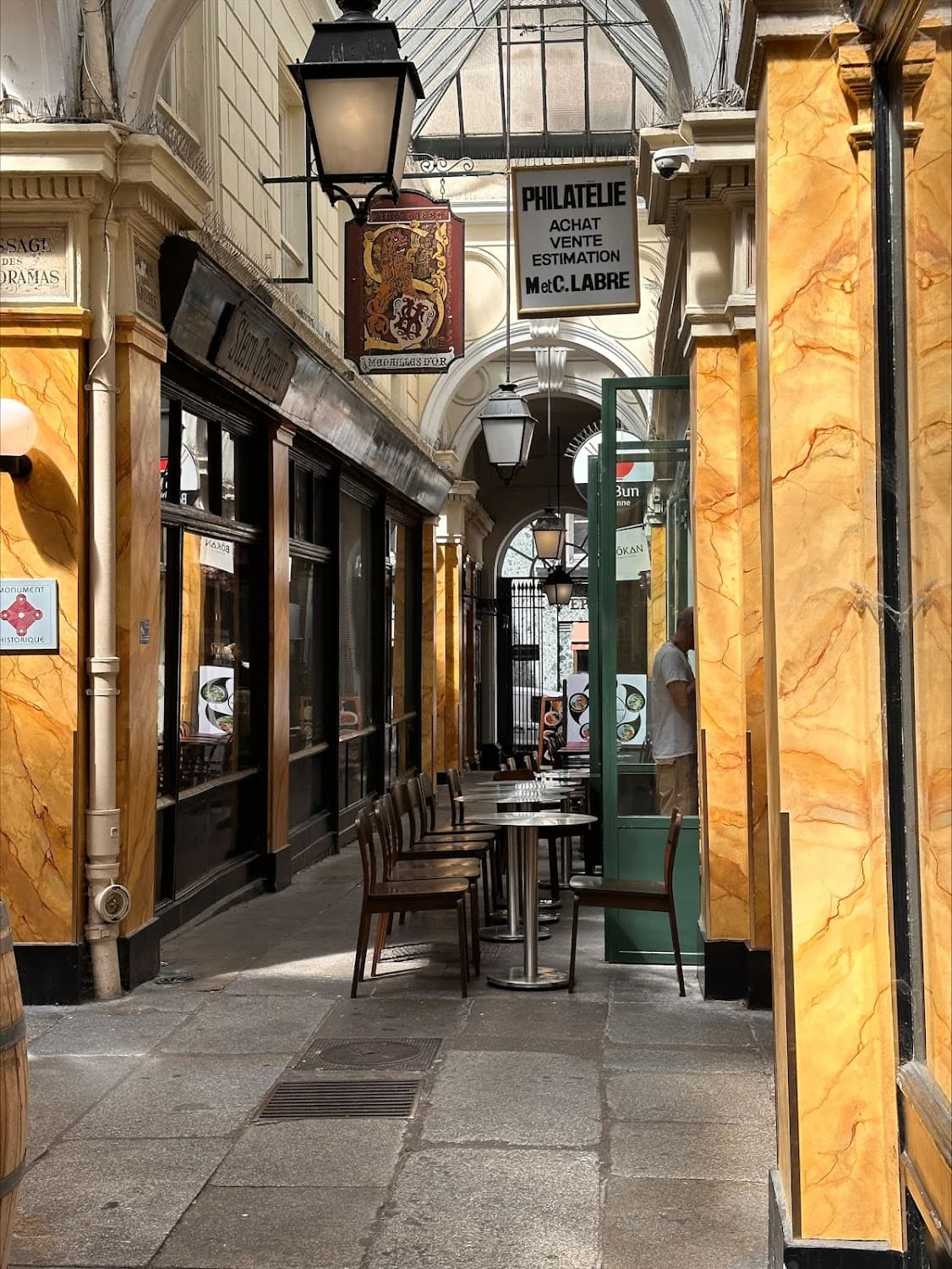 Sound and Coffee, specialty coffee shop in Paris (photo 4)