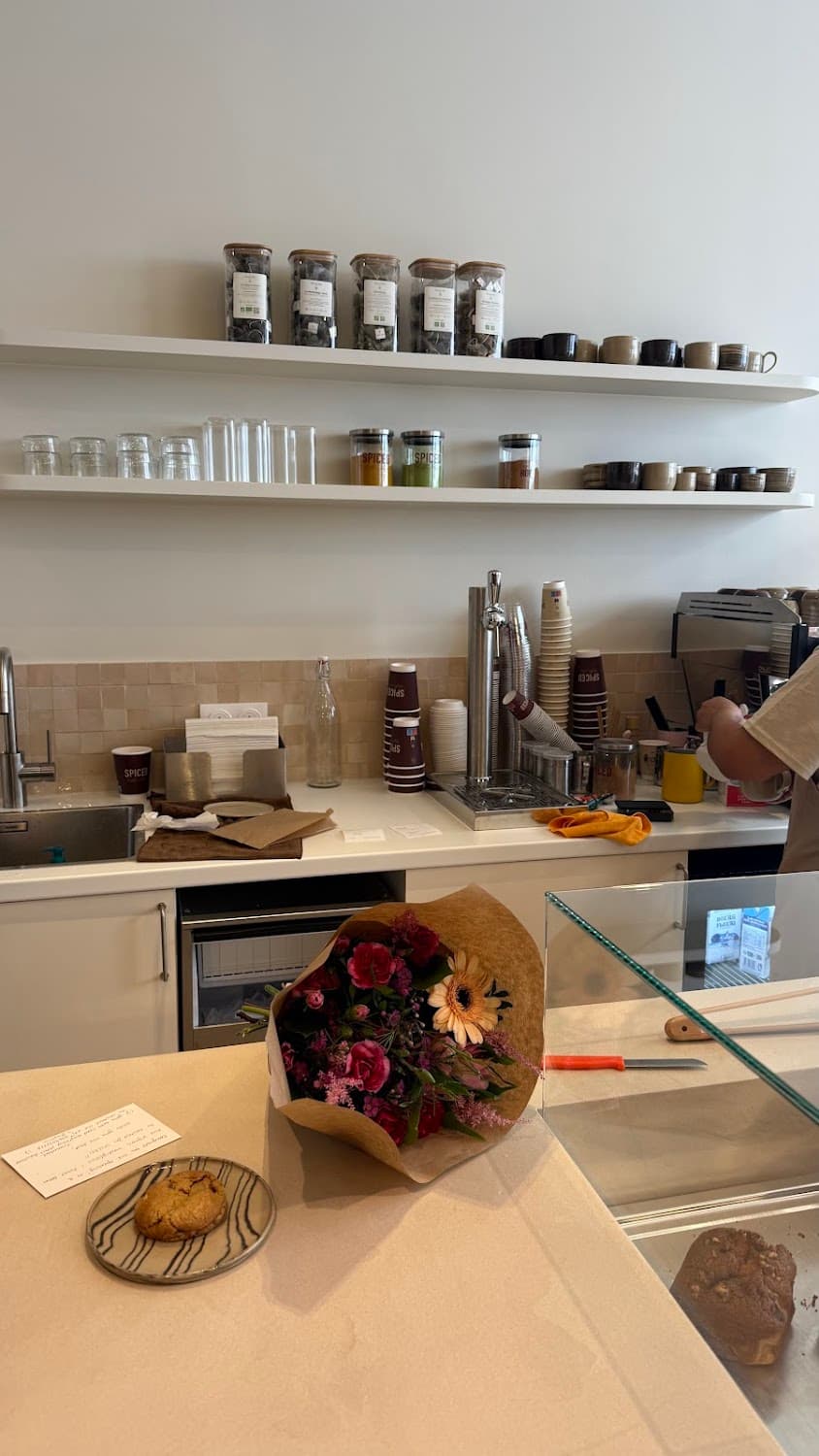 SPICED — specialty coffee shop in Paris (photo 1)