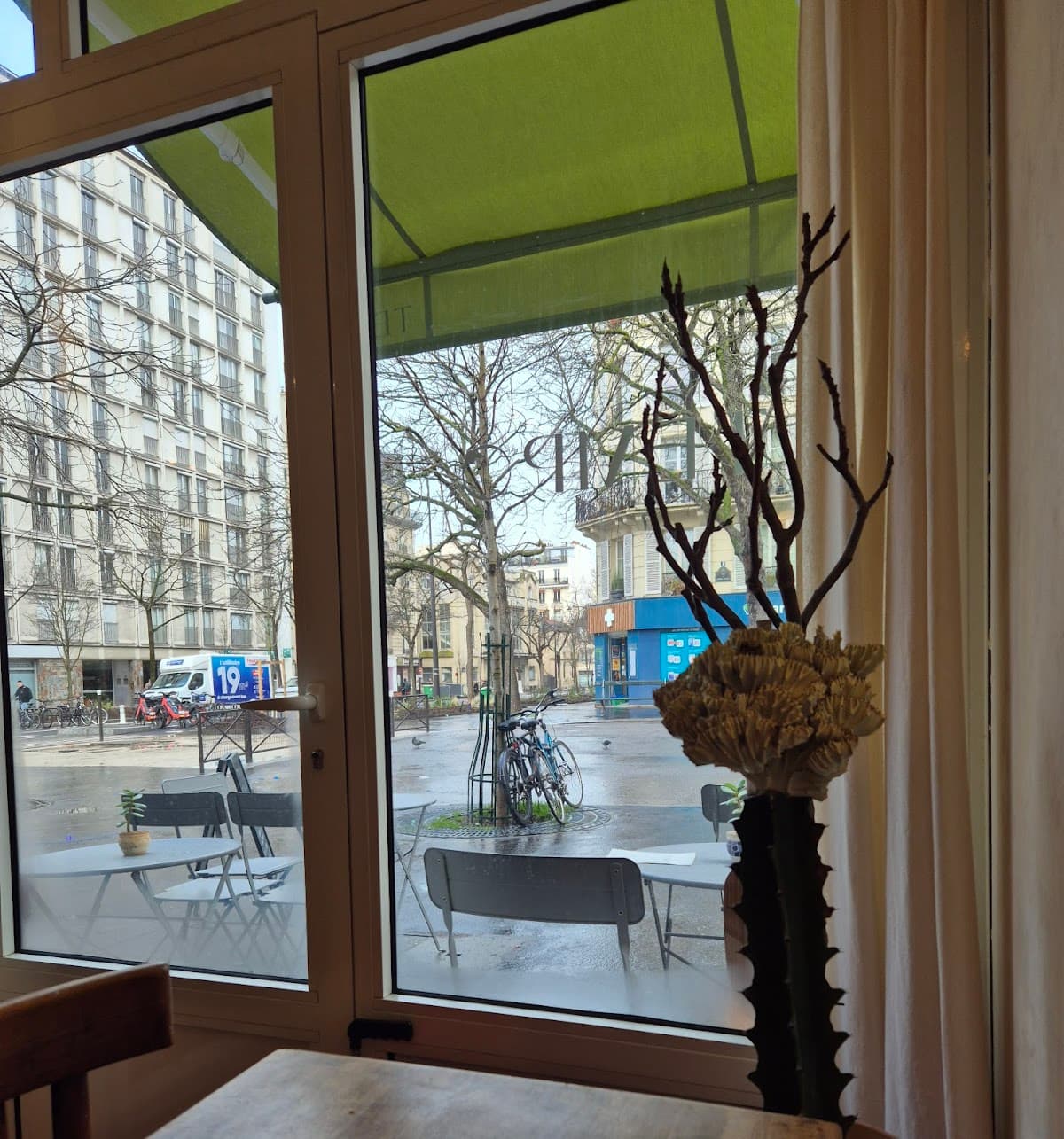 Tempo — specialty coffee shop in Paris (photo 6)