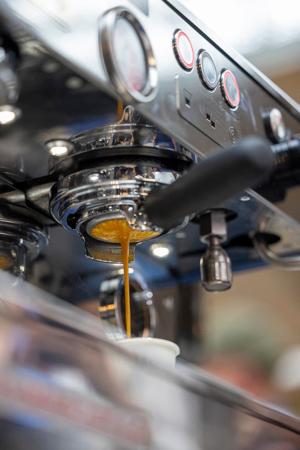 Terrah | Coffee Shop & Roasters — specialty coffee shop in Paris (photo 3)