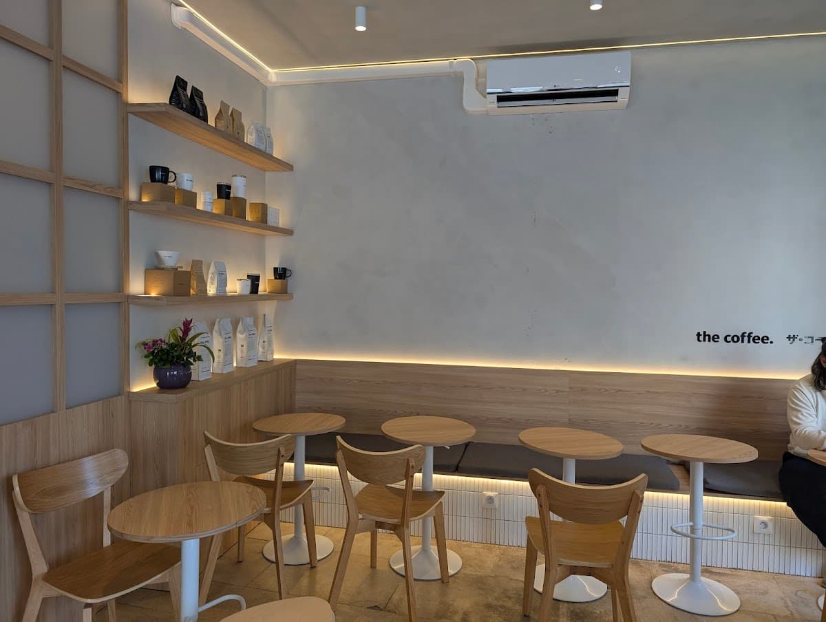 The Coffee — specialty coffee shop in Paris (photo 3)