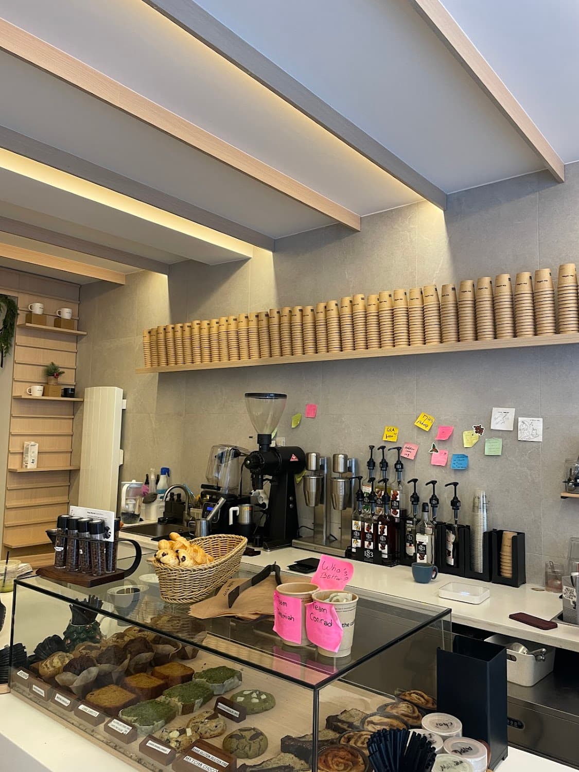 The Coffee — specialty coffee shop in Paris (photo 3)