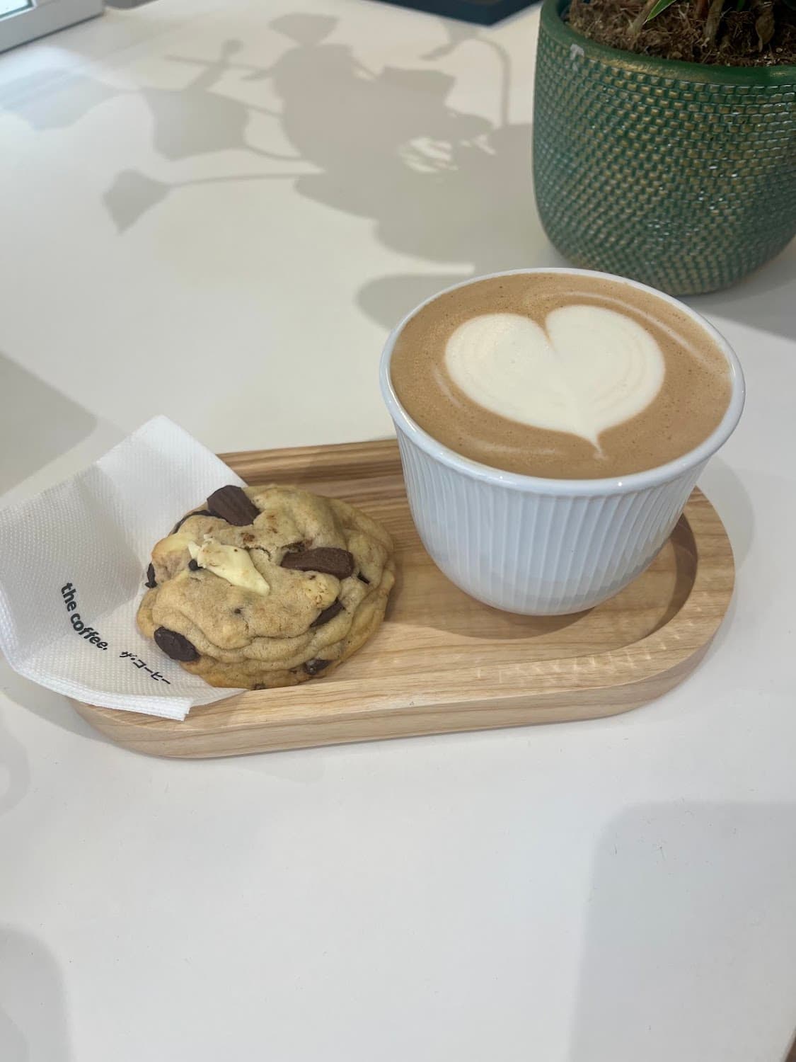 The Coffee Martyrs — specialty coffee shop in Paris (photo 3)