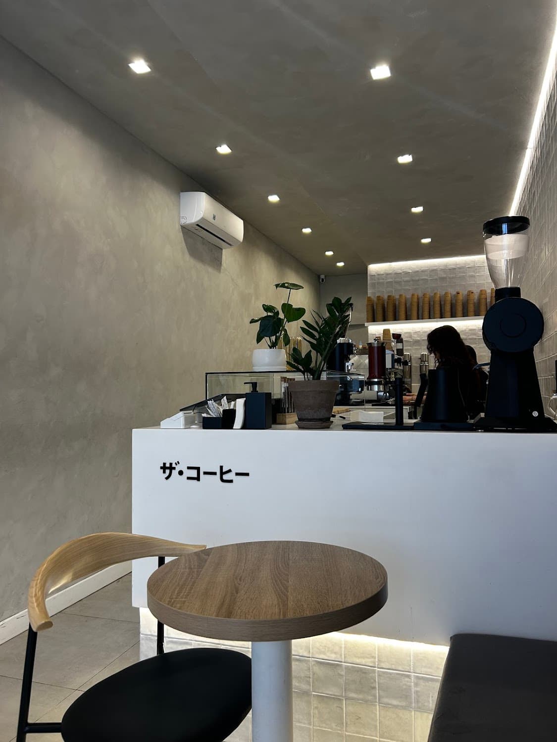 The Coffee - Poissonnière — specialty coffee shop in Paris (photo 2)