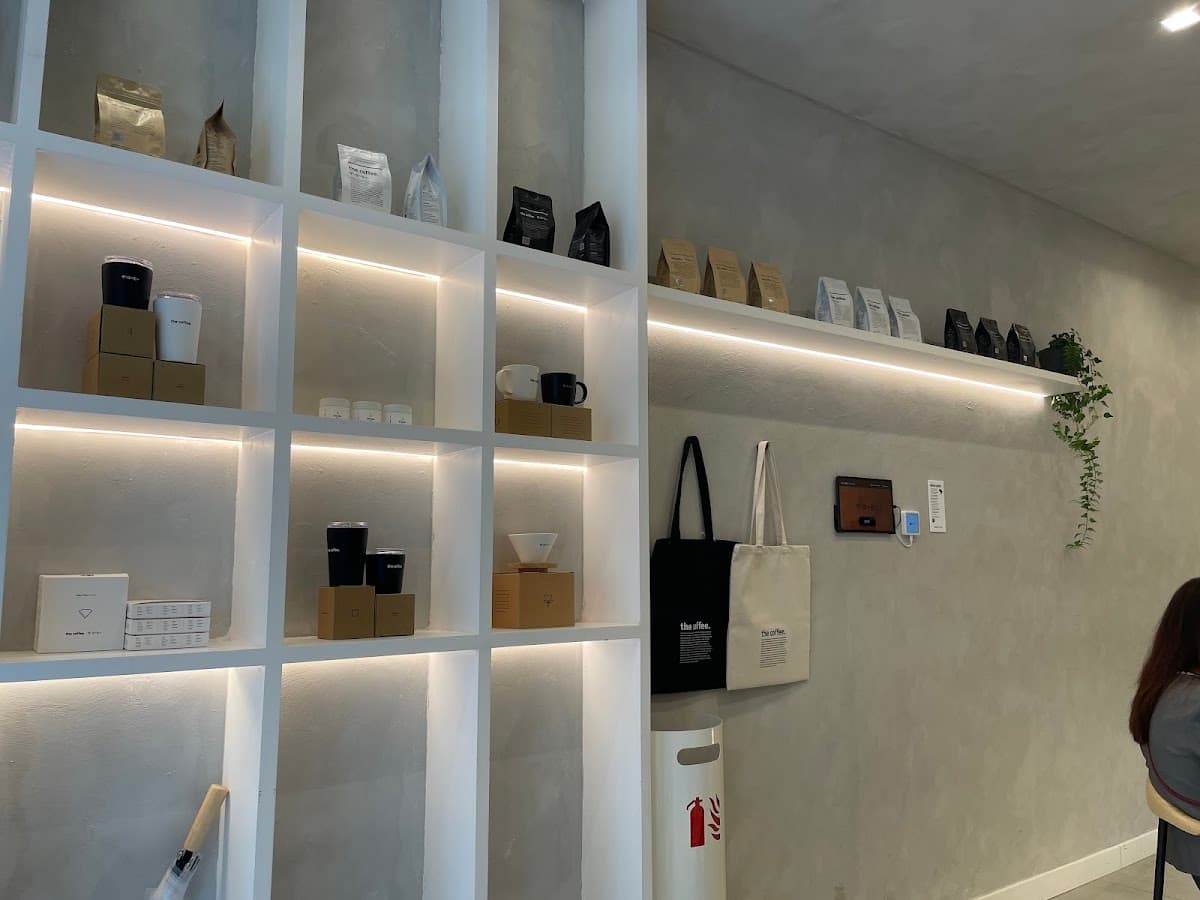 The Coffee - Poissonnière — specialty coffee shop in Paris (photo 1)