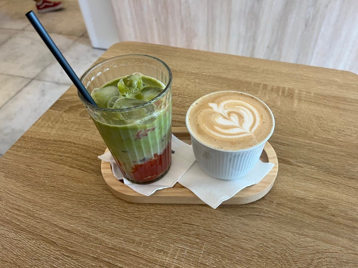 The Coffee - Quai de la Tournelle — specialty coffee shop in Paris (photo 7)