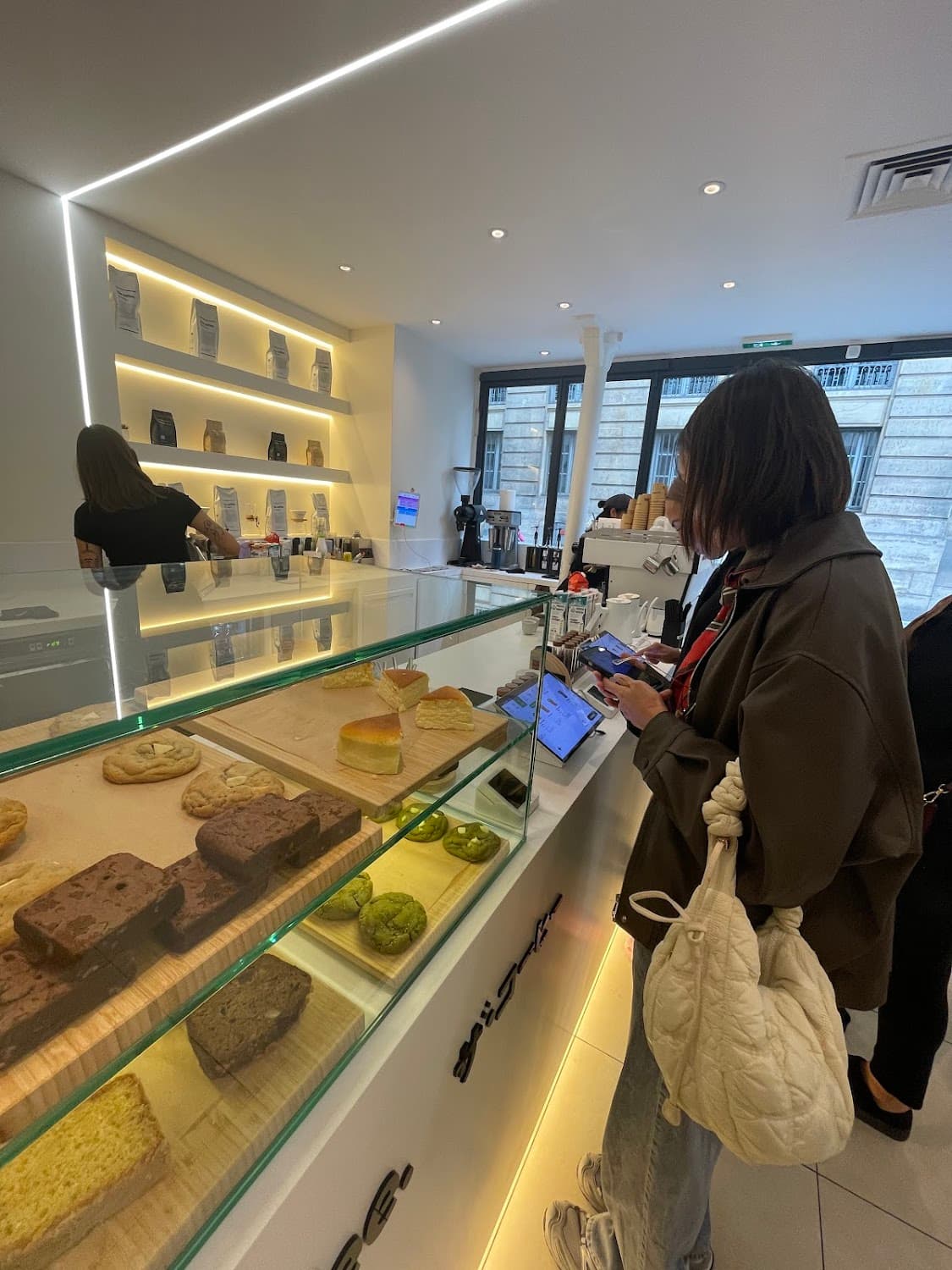 The Coffee - Rue la Feuillade, specialty coffee shop in Paris (photo 3)