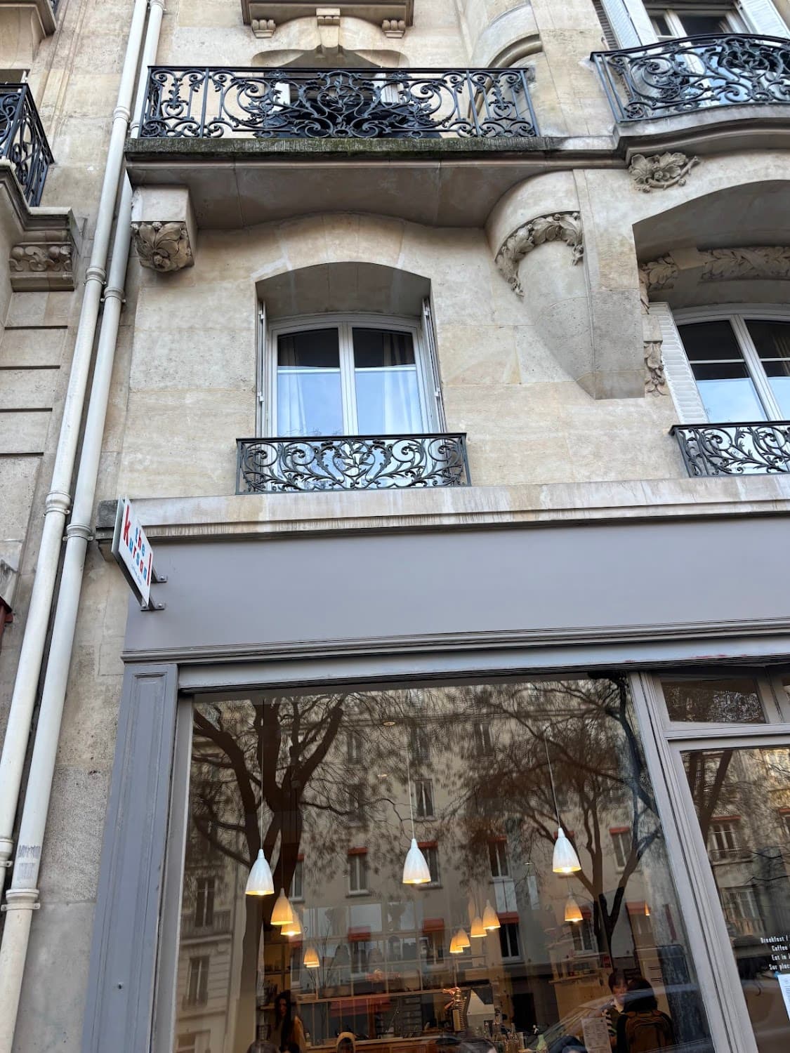 The Kursaal — specialty coffee shop in Paris (photo 5)