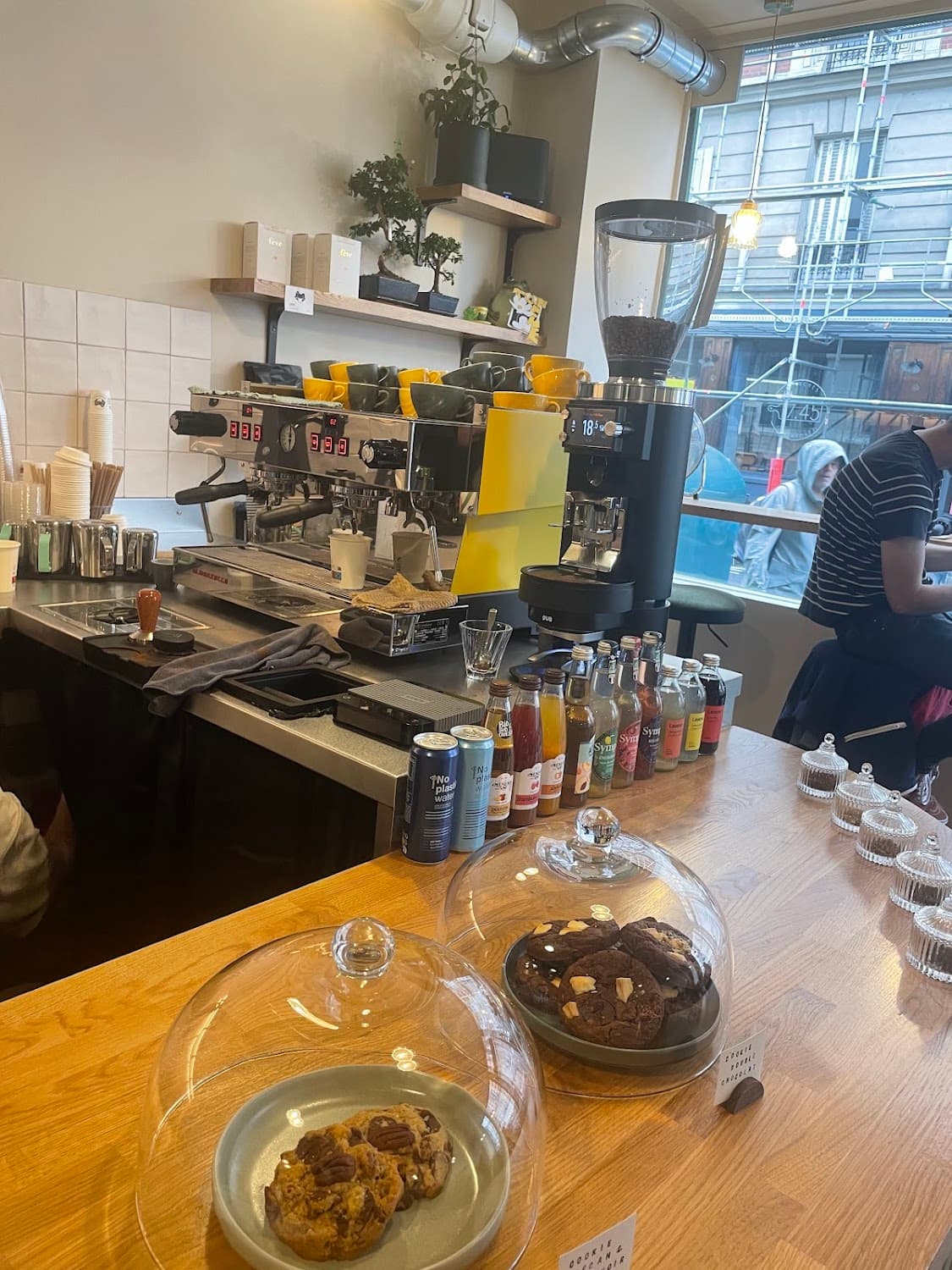 Tronche Café — specialty coffee shop in Paris (photo 6)