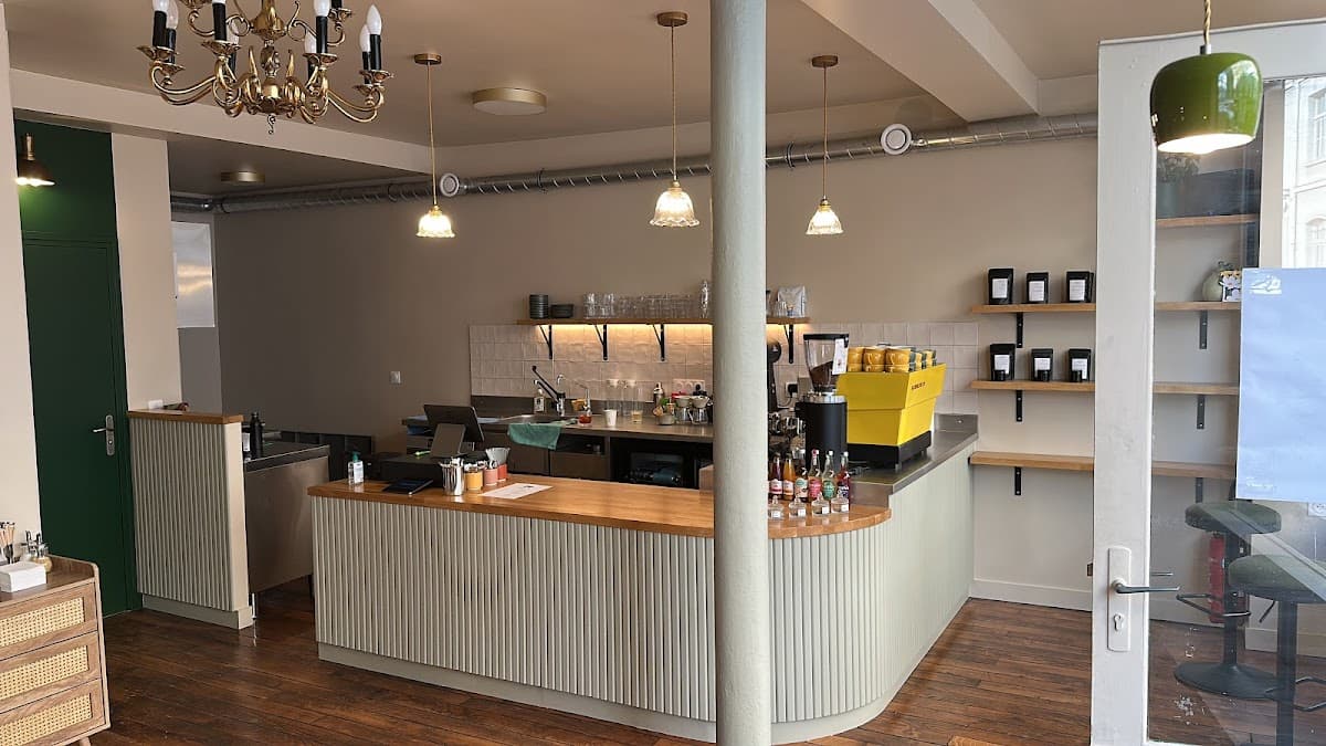 Tronche Café — specialty coffee shop in Paris (photo 5)