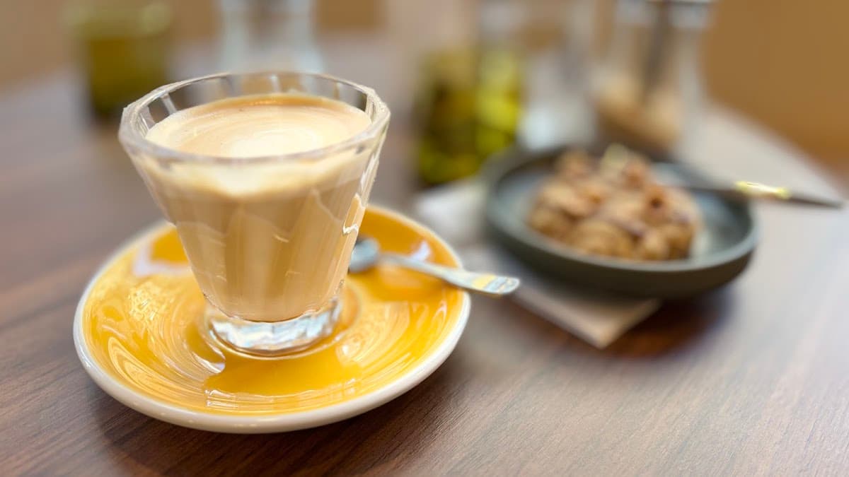 Tronche Café — specialty coffee shop in Paris (photo 1)