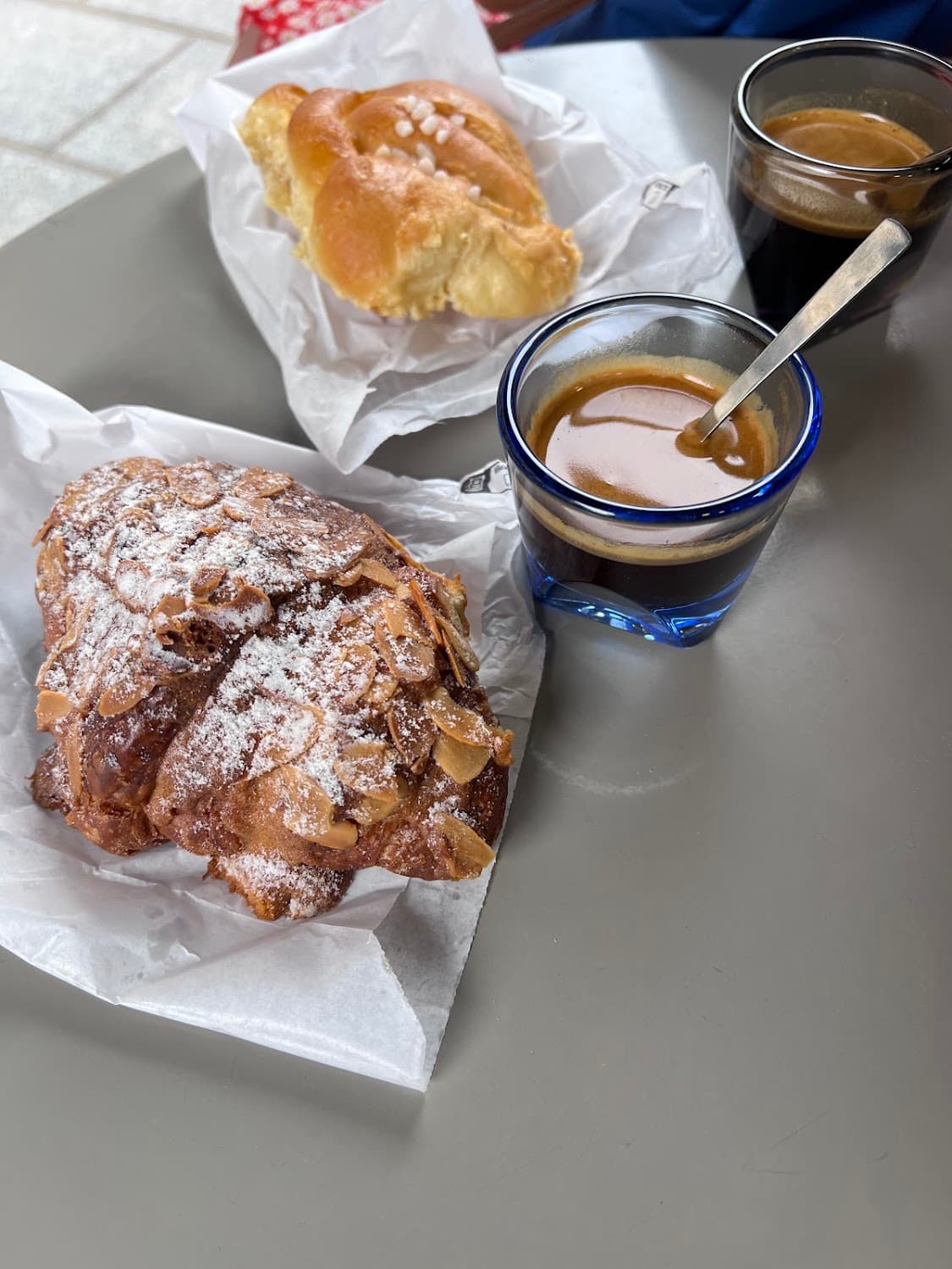 Typica - Filles du Calvaire, specialty coffee shop in Paris (photo 7)
