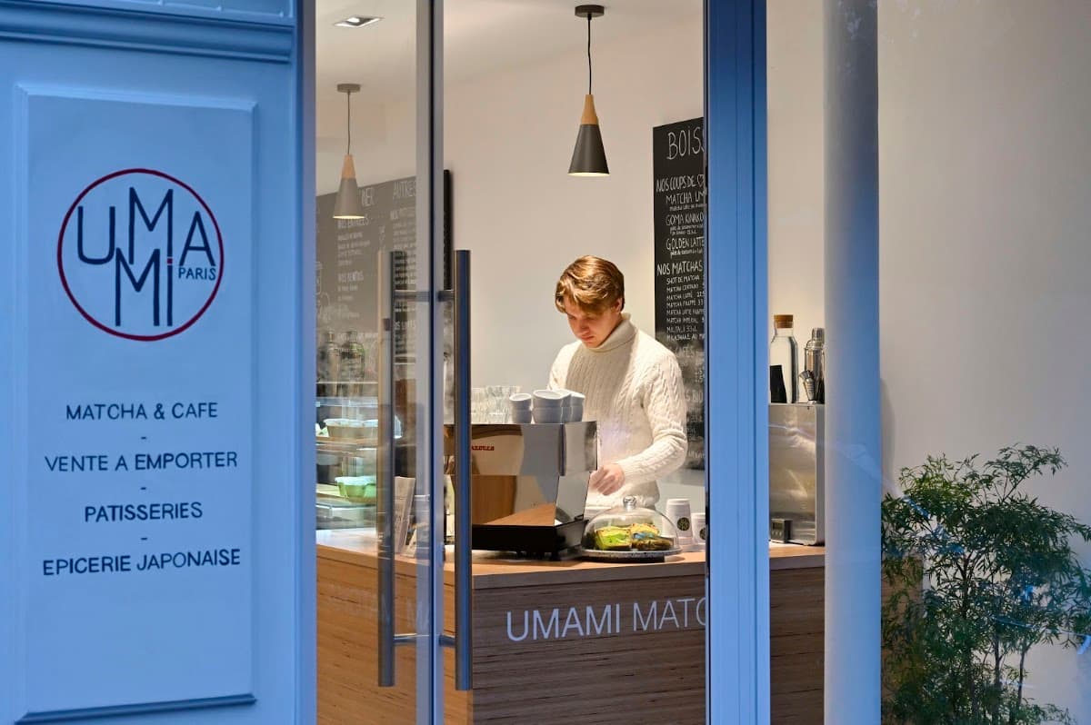 Umami Matcha - Rue Pierre Demours, specialty coffee shop in Paris