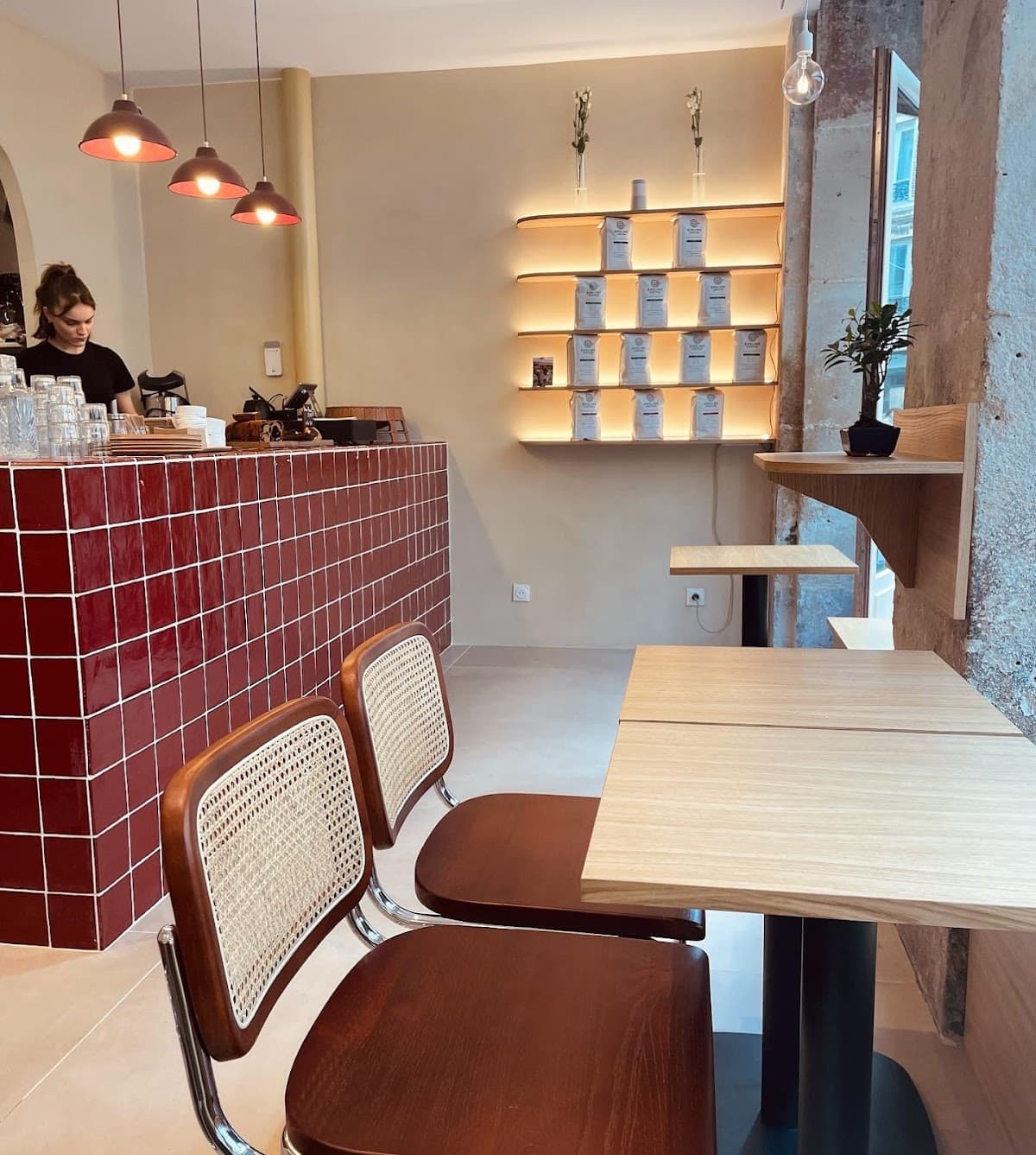 Vague, specialty coffee shop in Paris (photo 3)